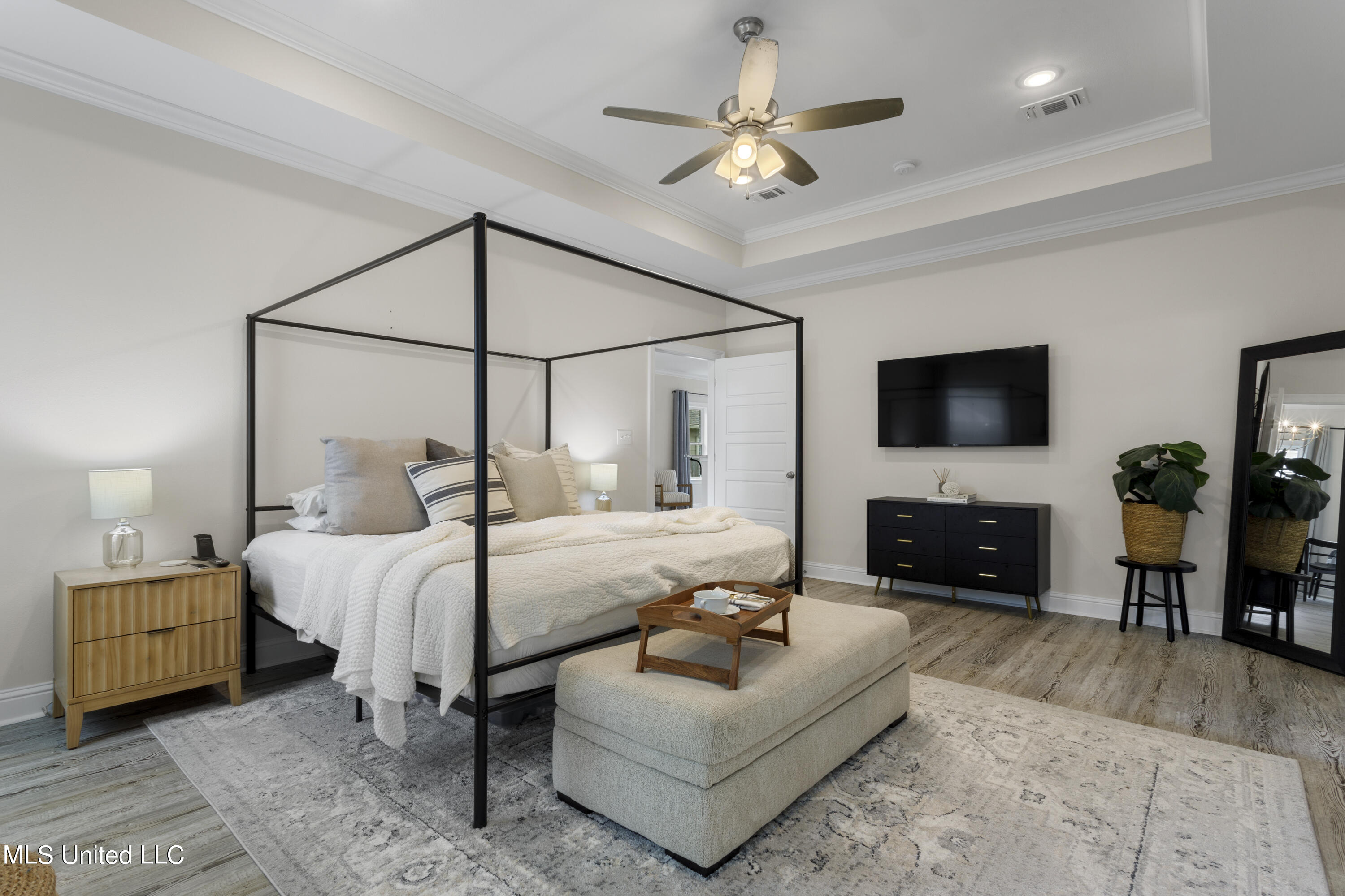 10851 Ala Moana Street