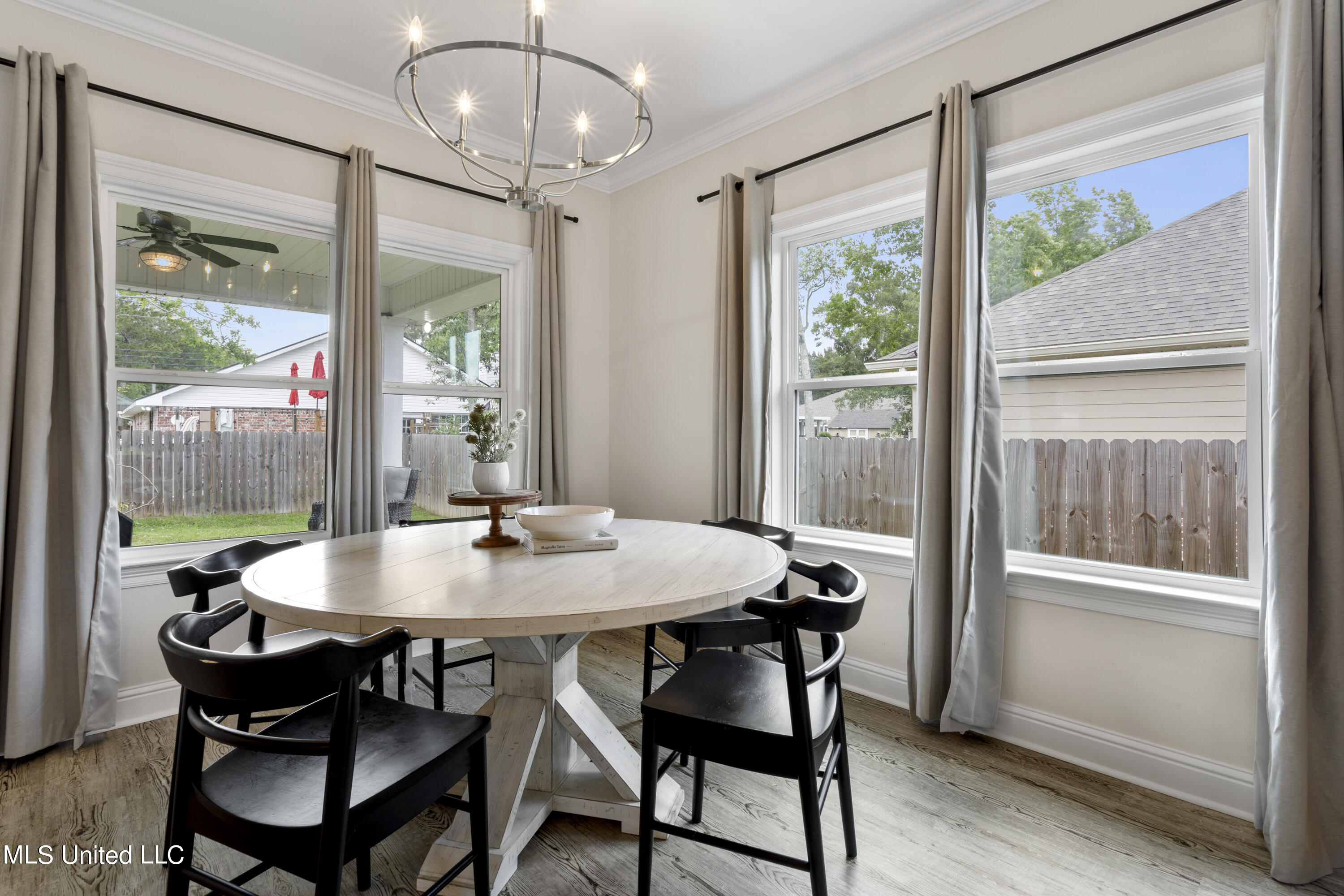 10851 Ala Moana Street