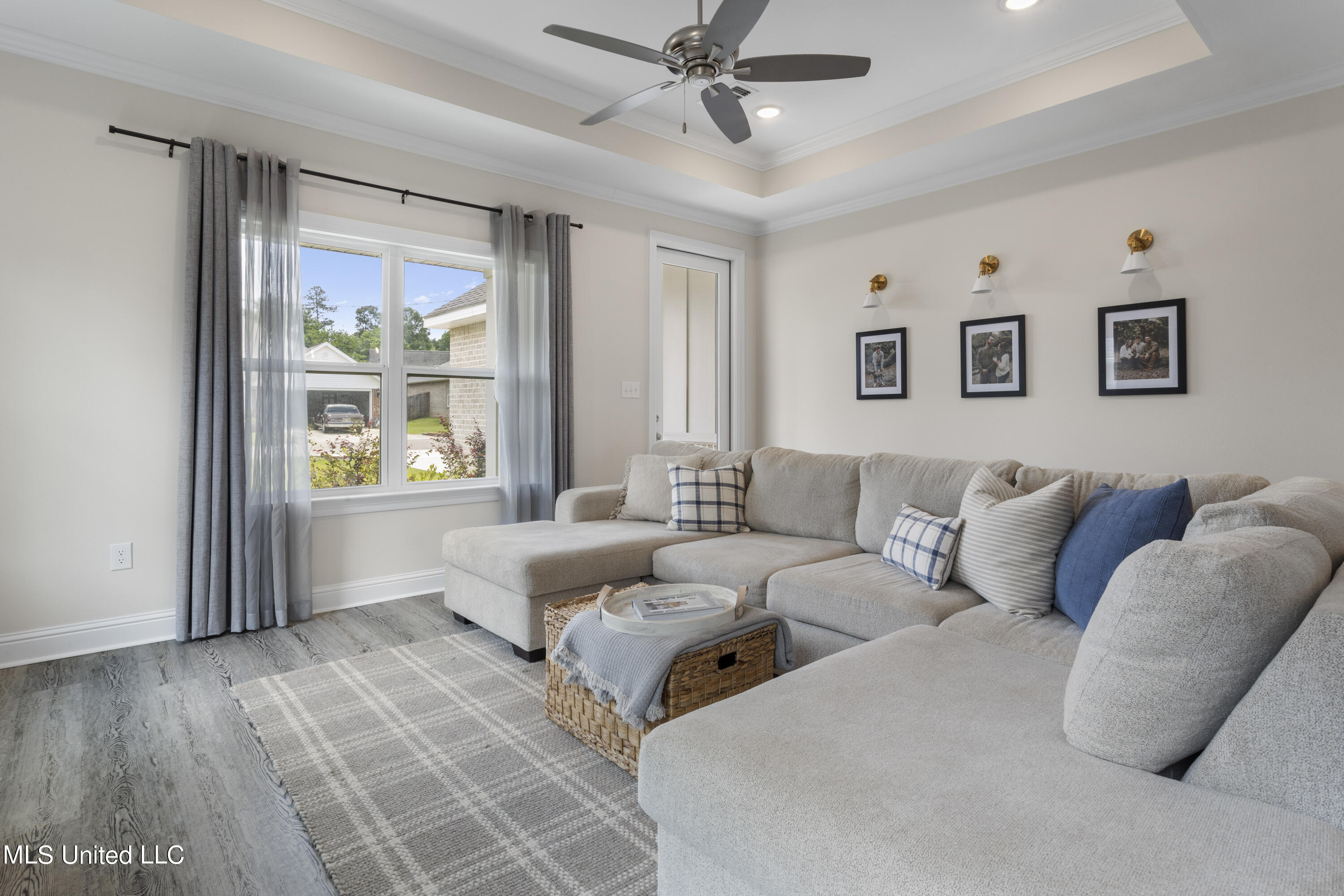 10851 Ala Moana Street