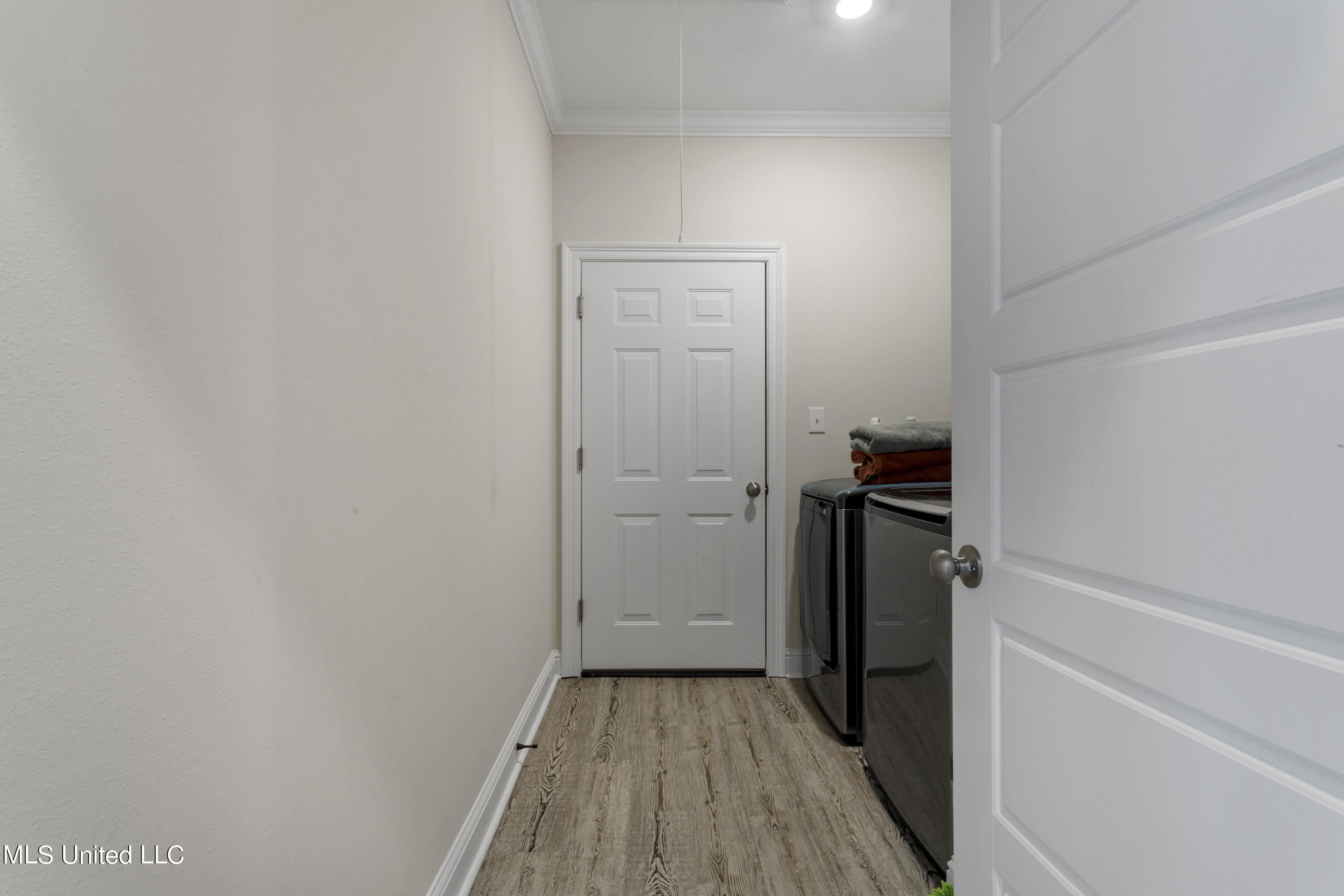 10851 Ala Moana Street