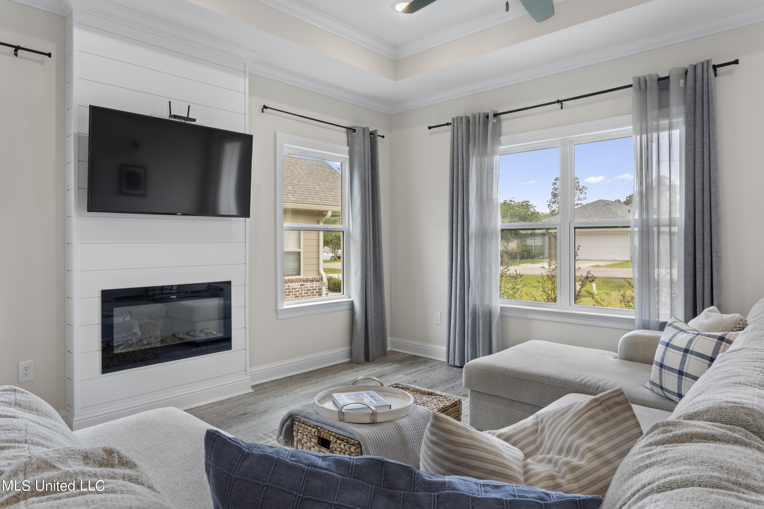 10851 Ala Moana Street