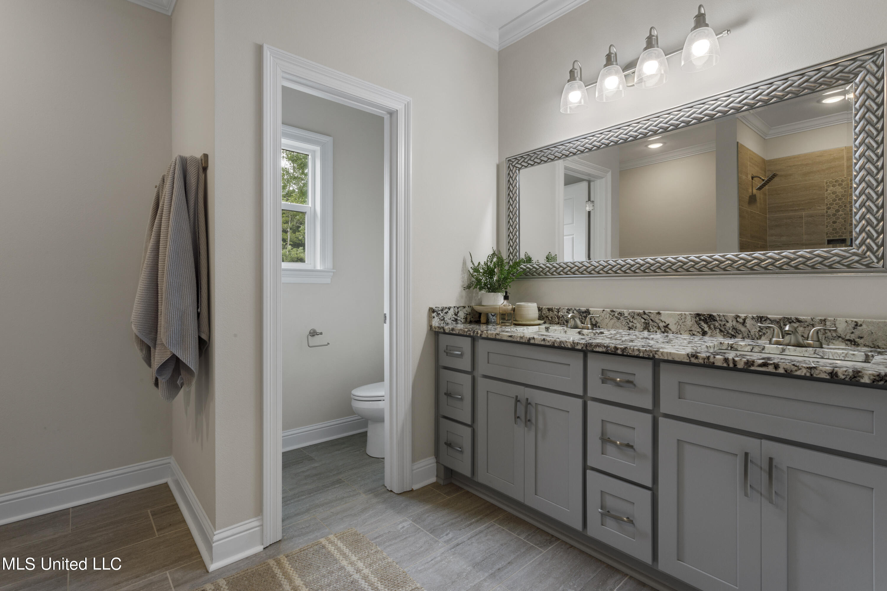 10851 Ala Moana Street