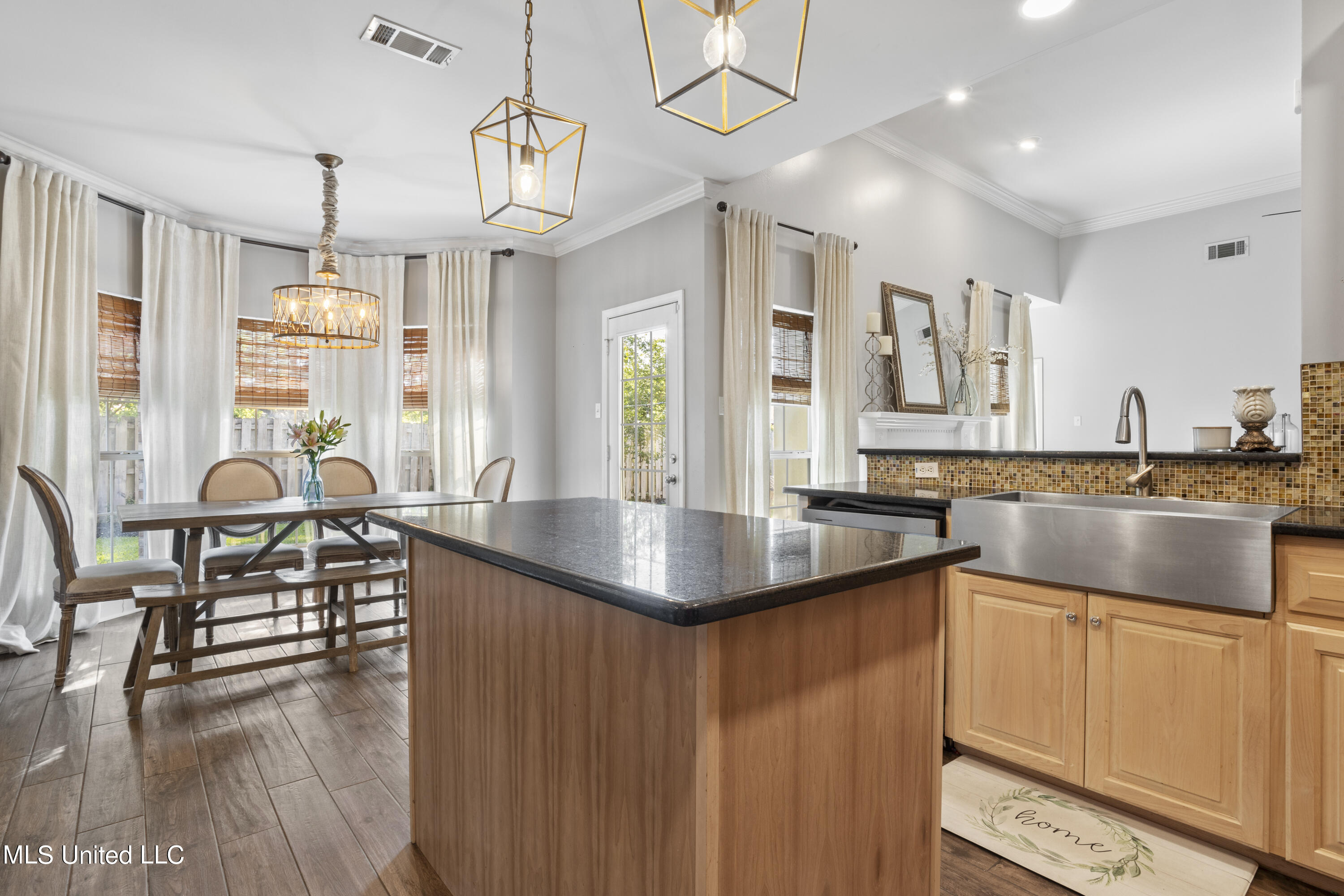 6489 Amherst Drive