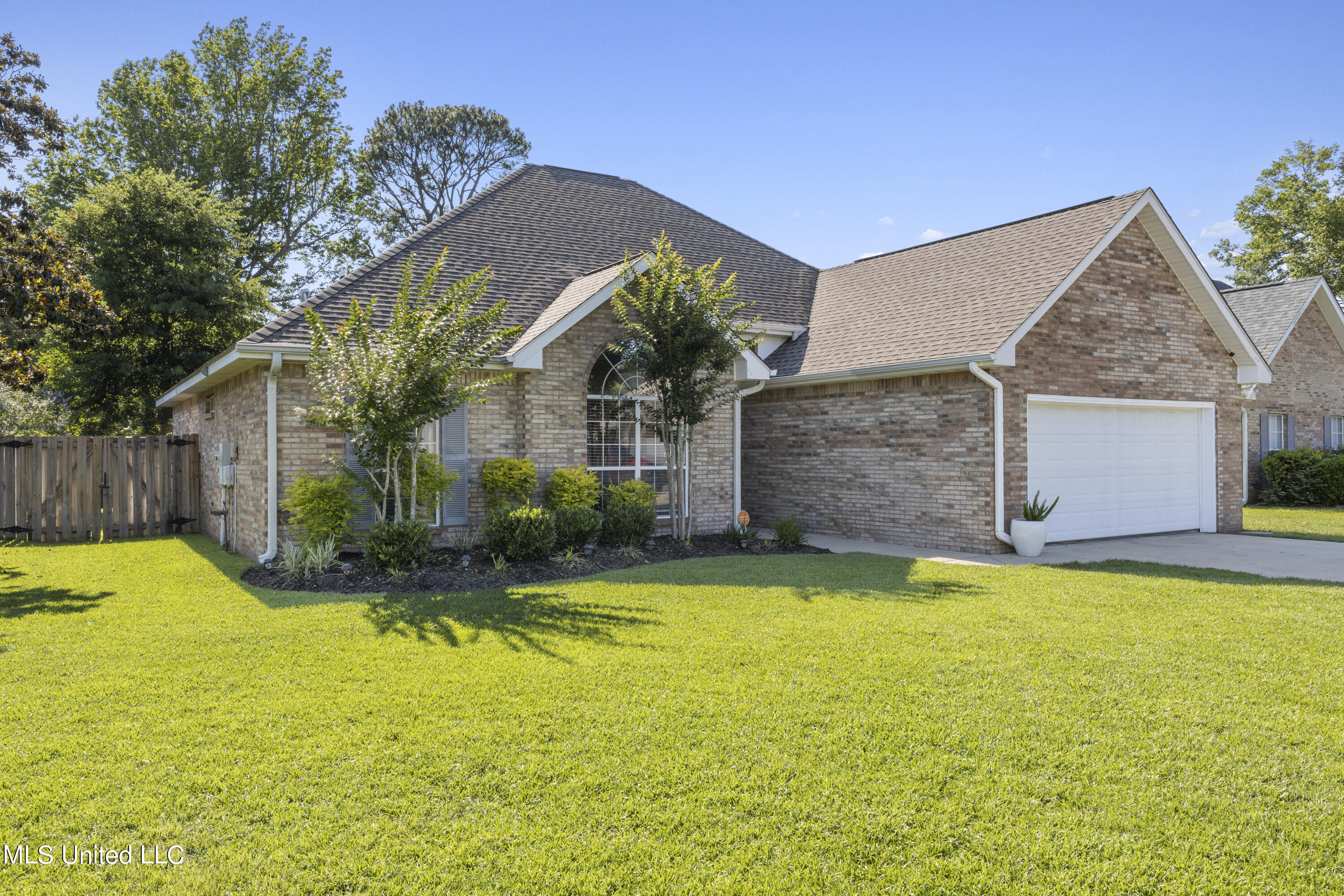 6489 Amherst Drive
