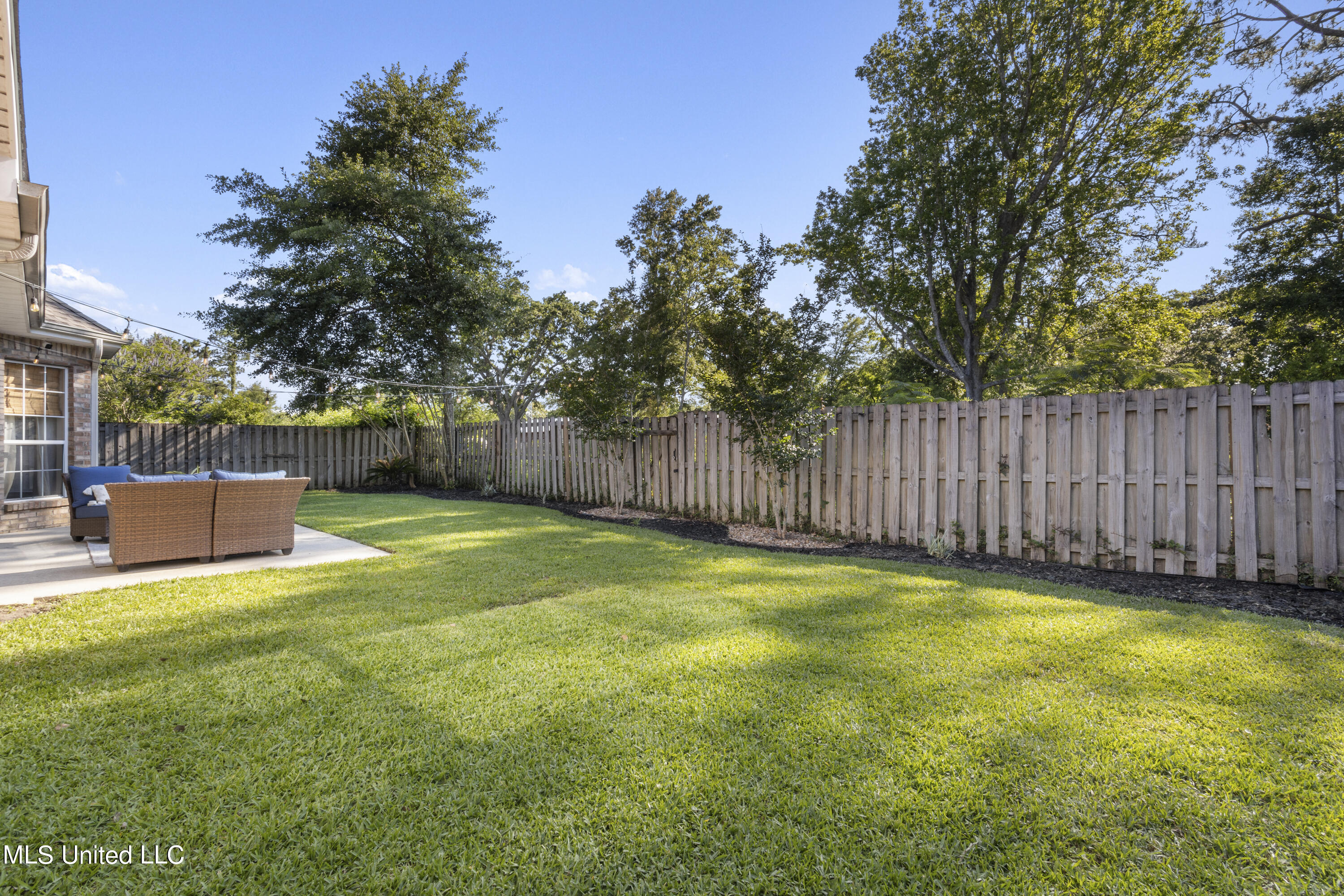 6489 Amherst Drive