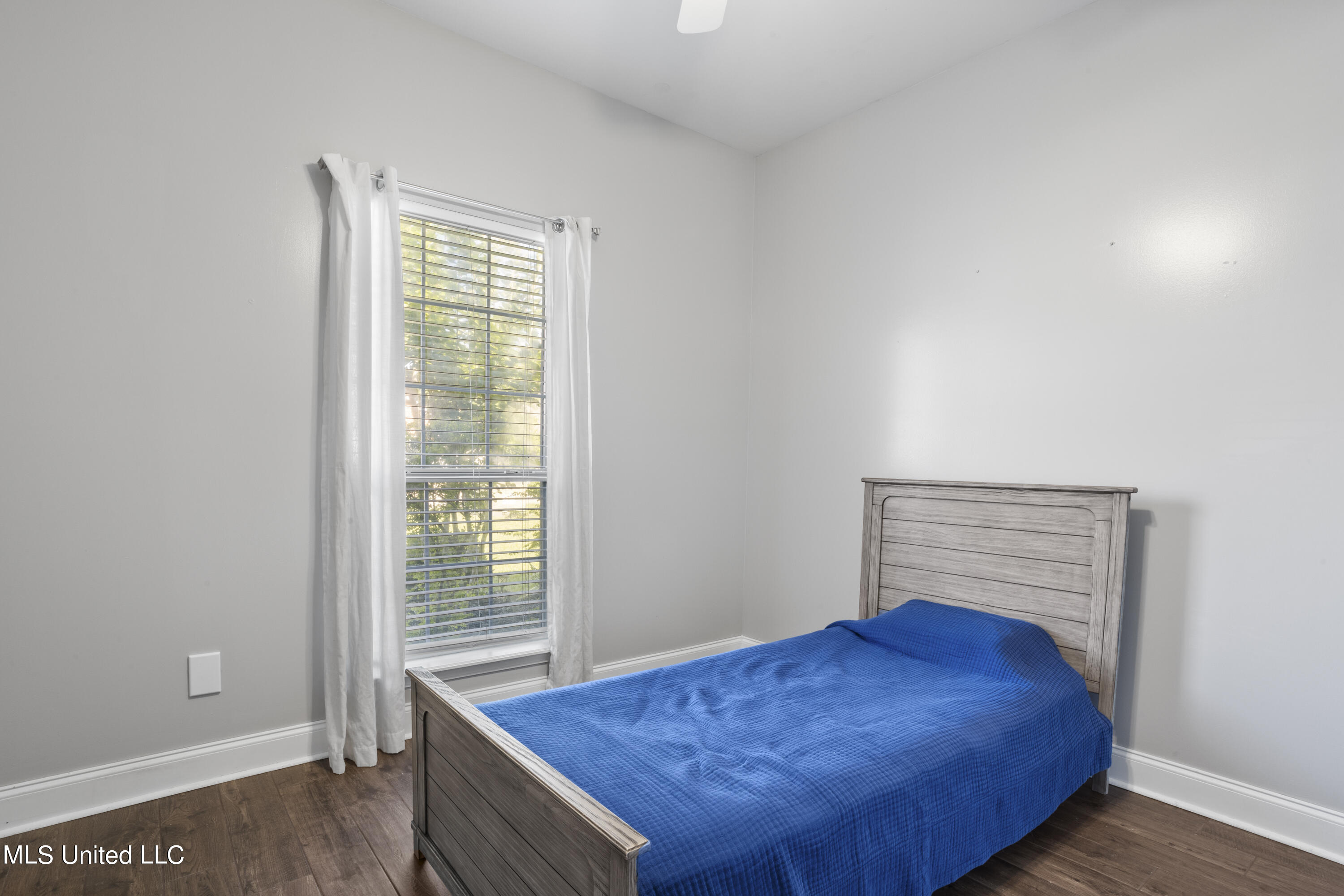 6489 Amherst Drive