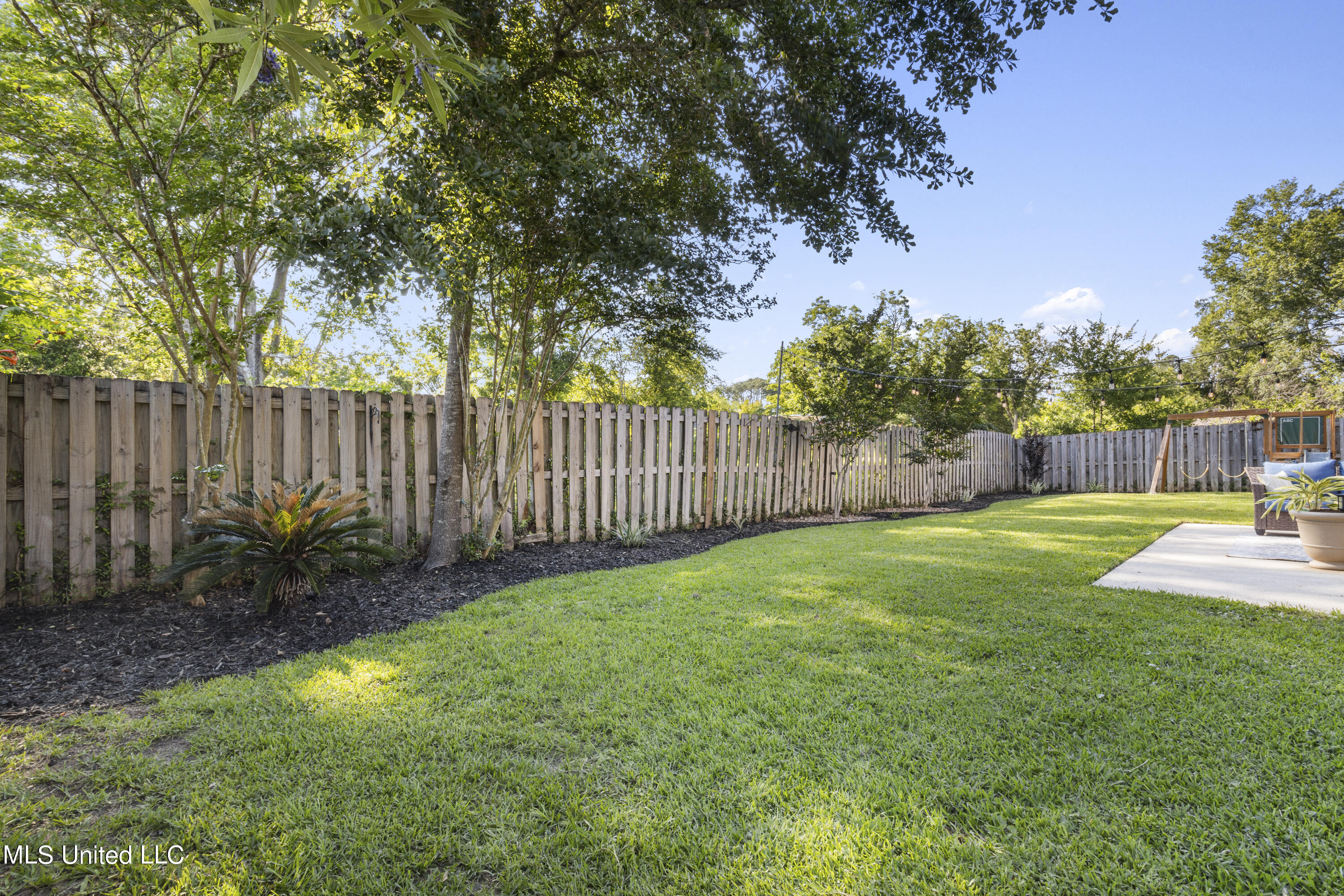 6489 Amherst Drive