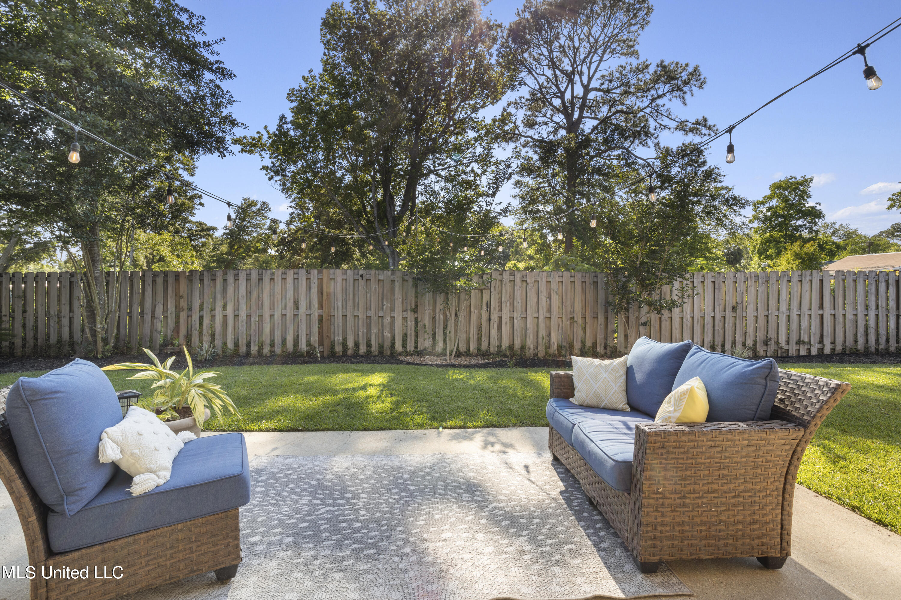 6489 Amherst Drive