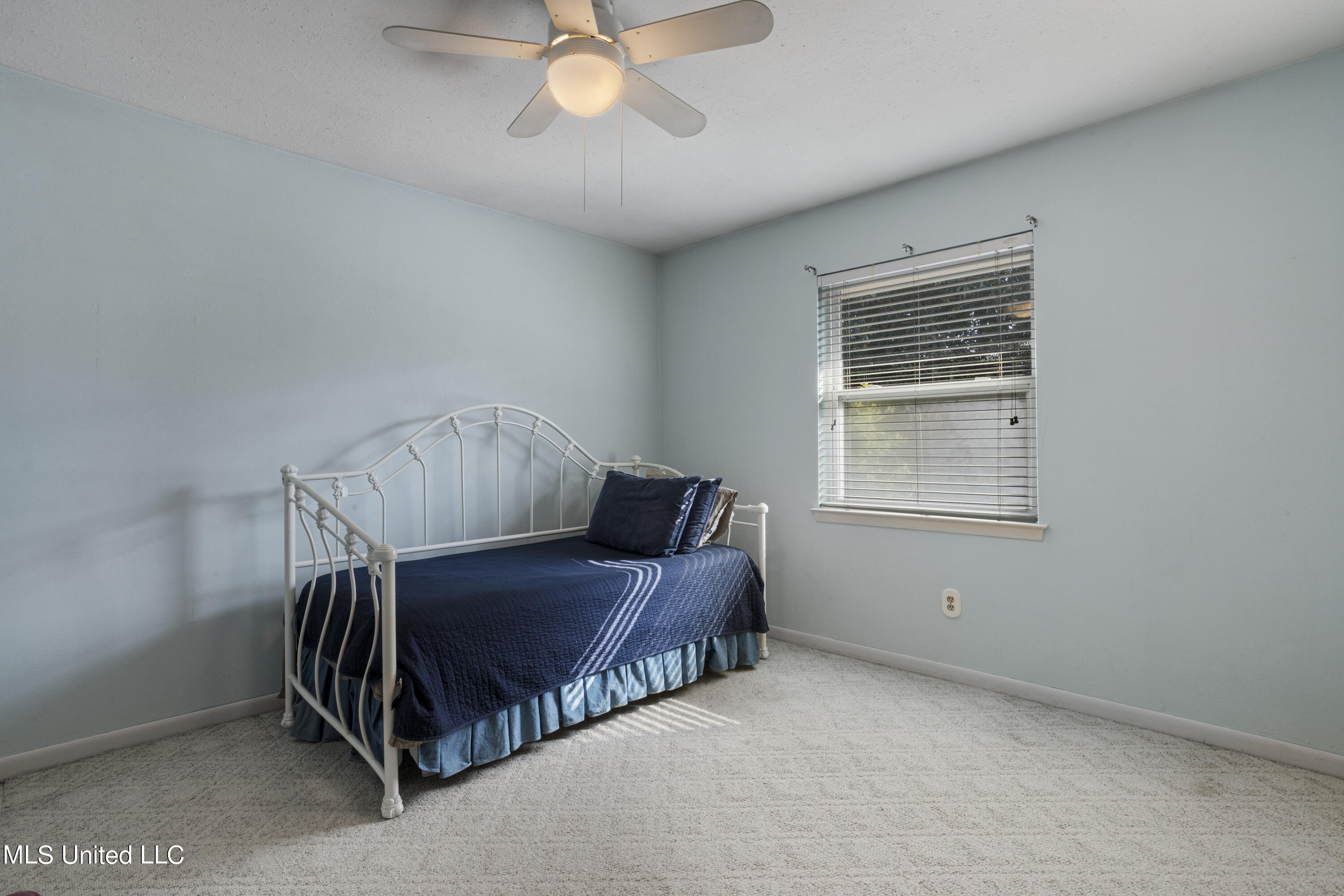1220 Wellington Lane