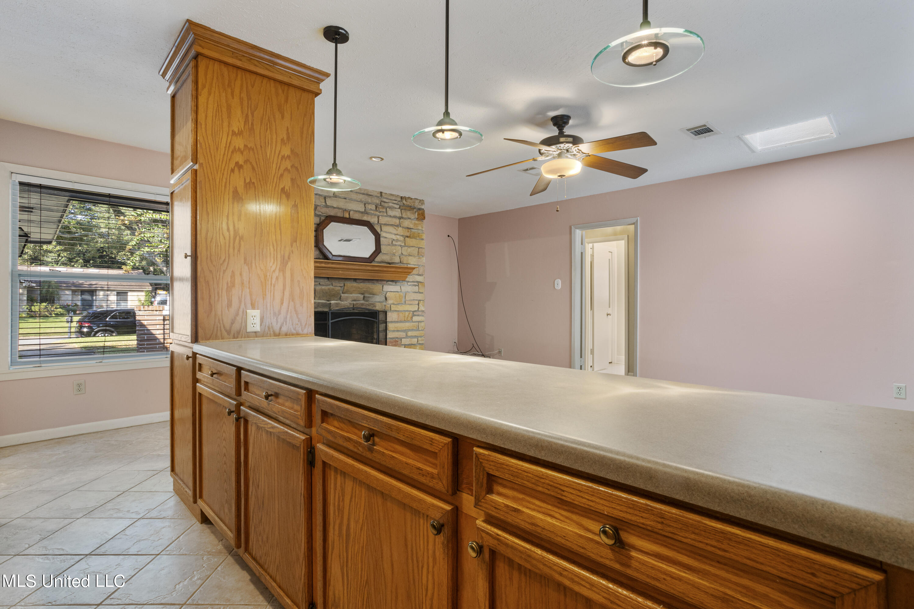 1220 Wellington Lane
