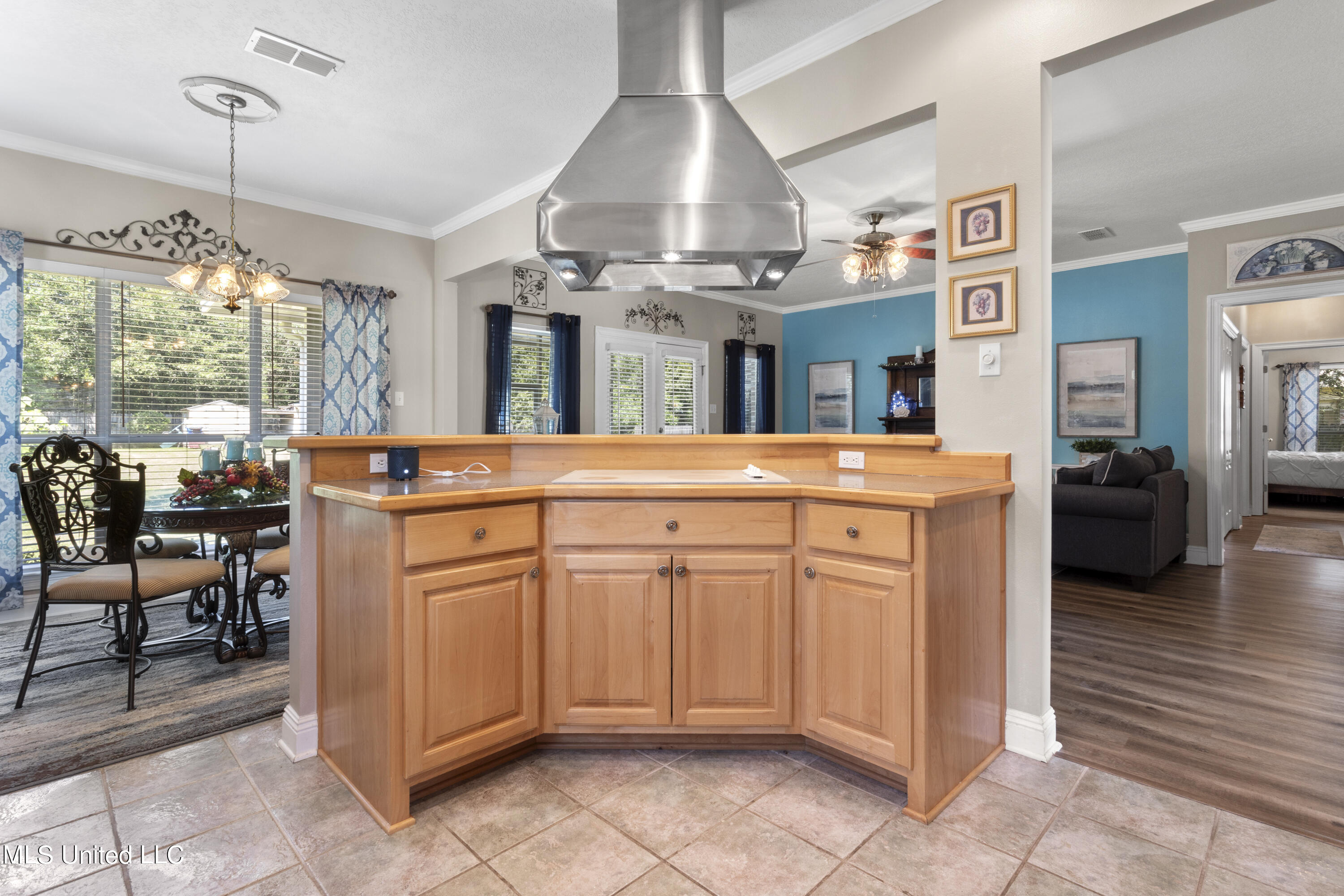 13413 Tara Hills Drive