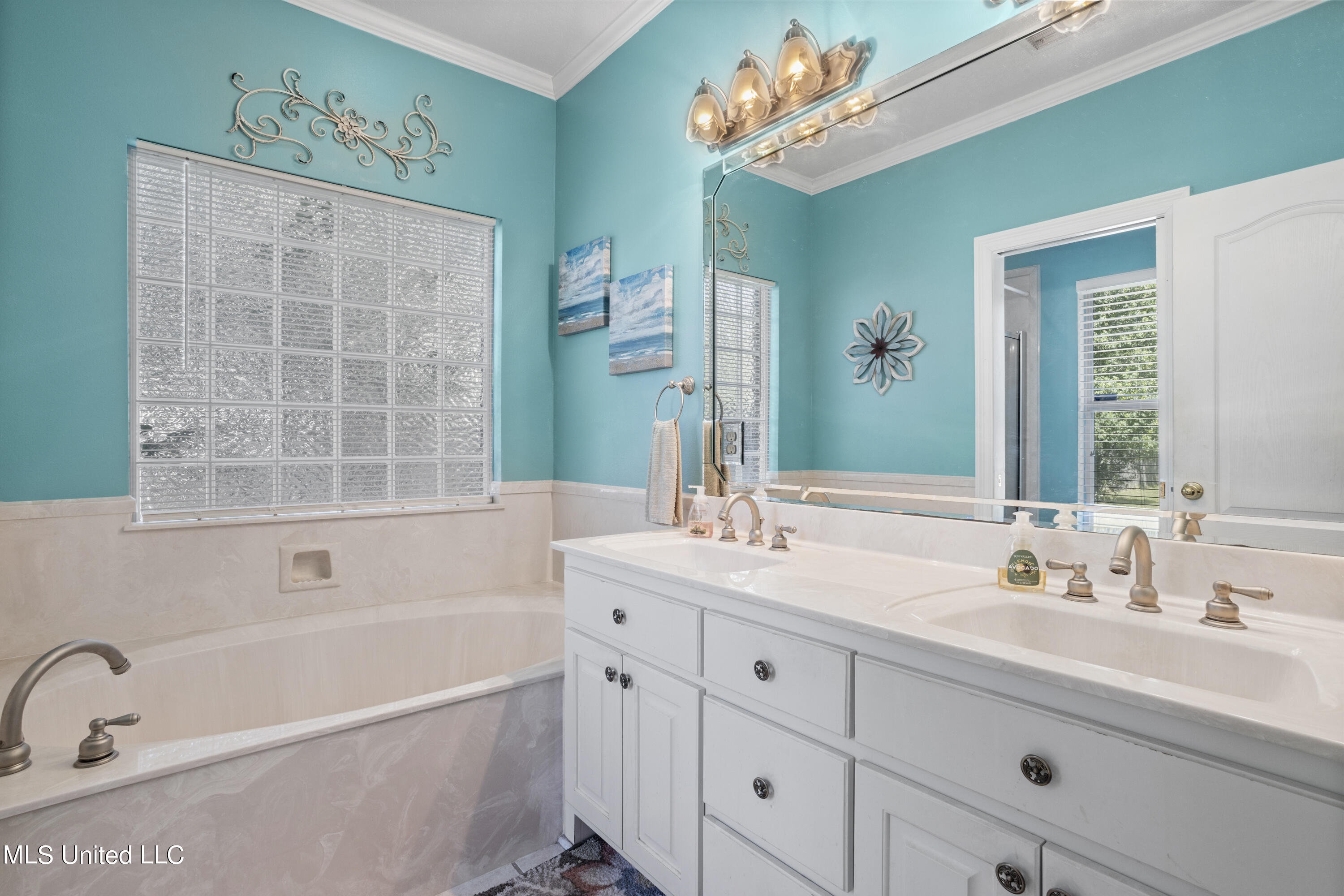 13413 Tara Hills Drive