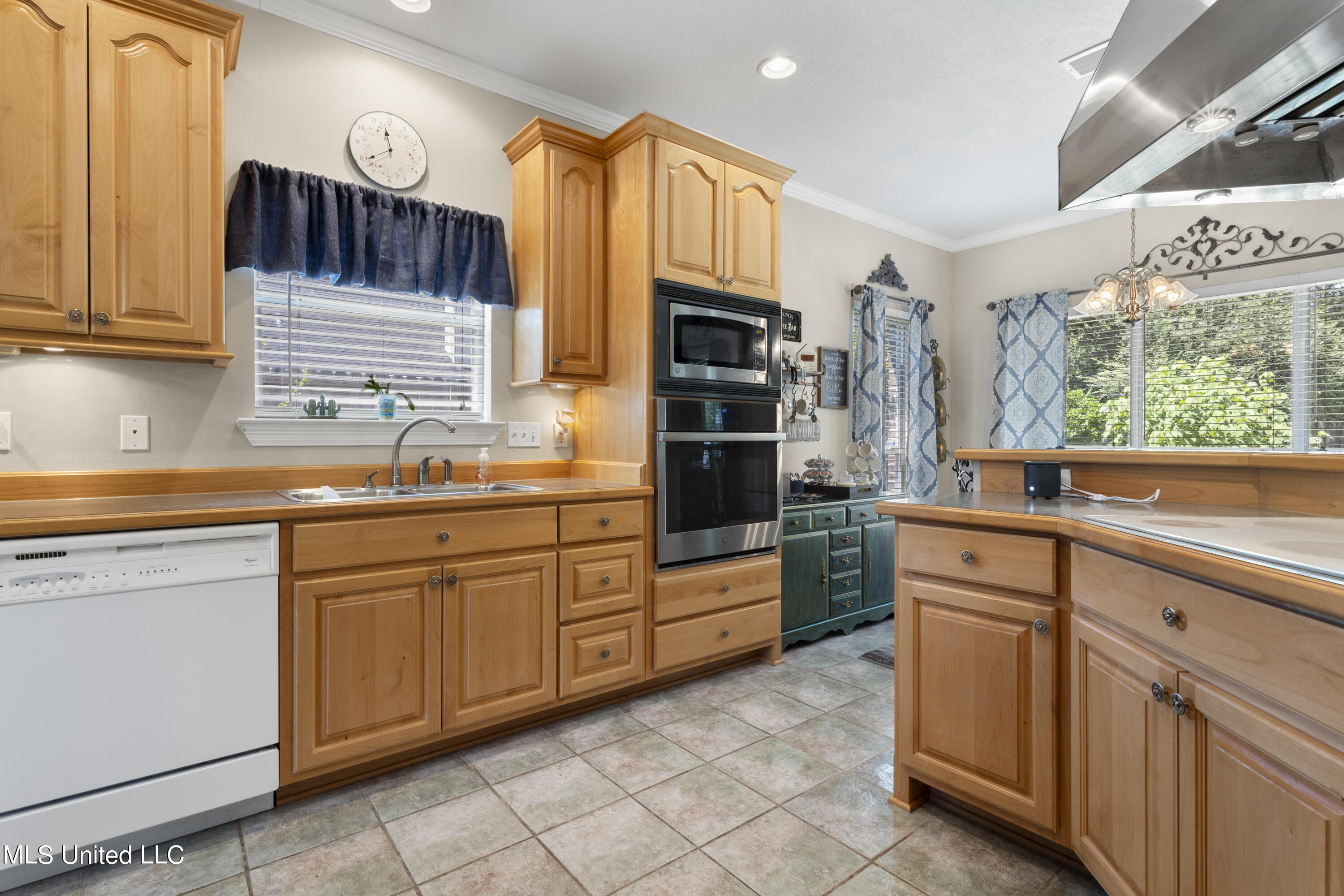 13413 Tara Hills Drive