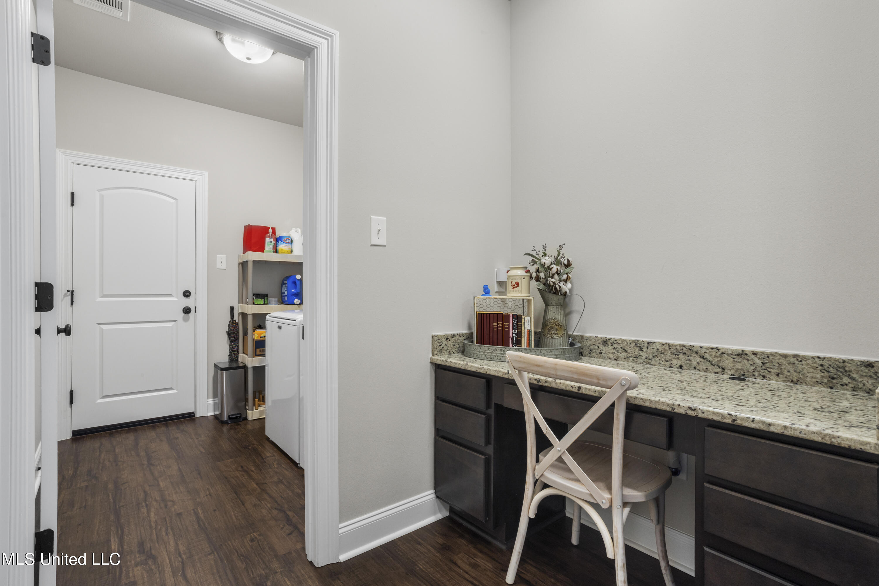 14800 Calcutta Drive