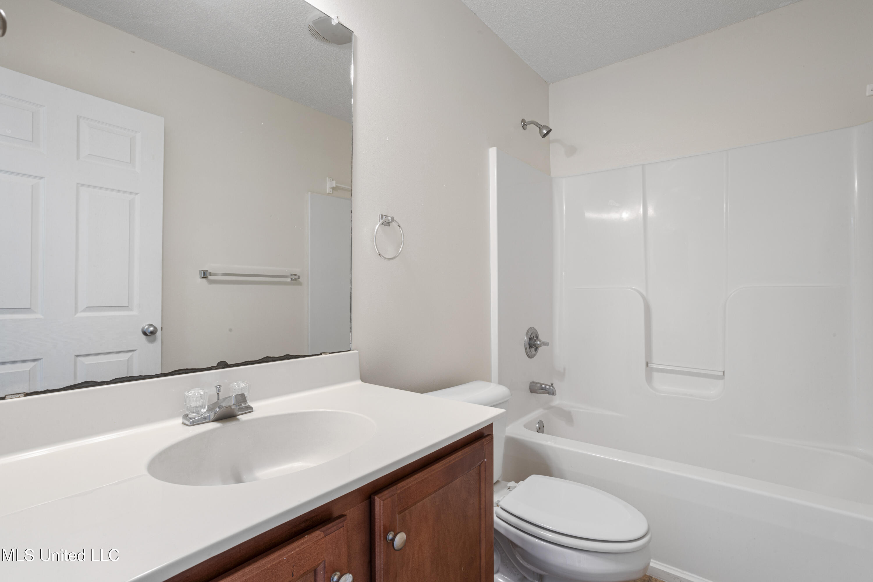 14121 Millie Street, D'Iberville