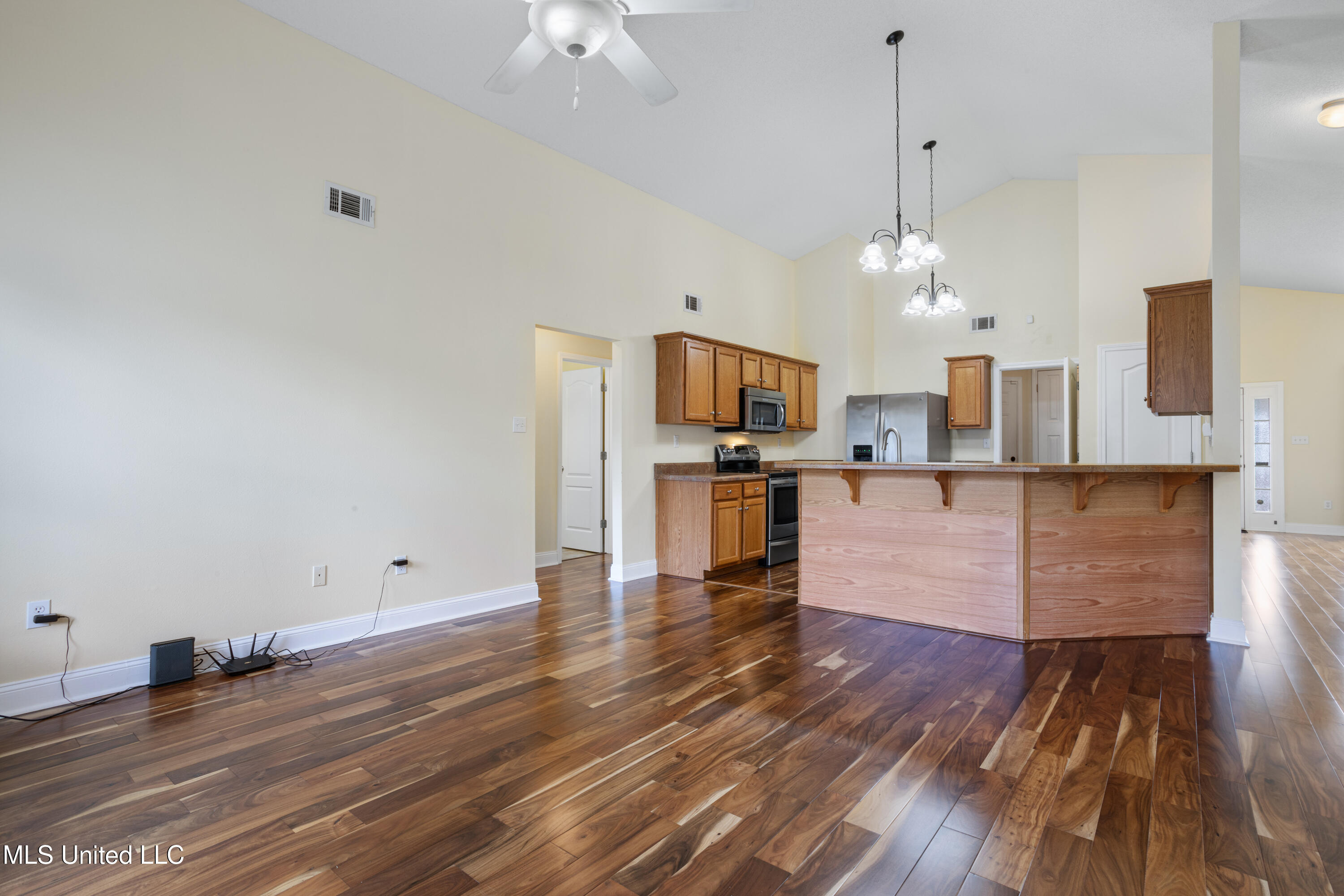 15130 Cedar Springs Drive
