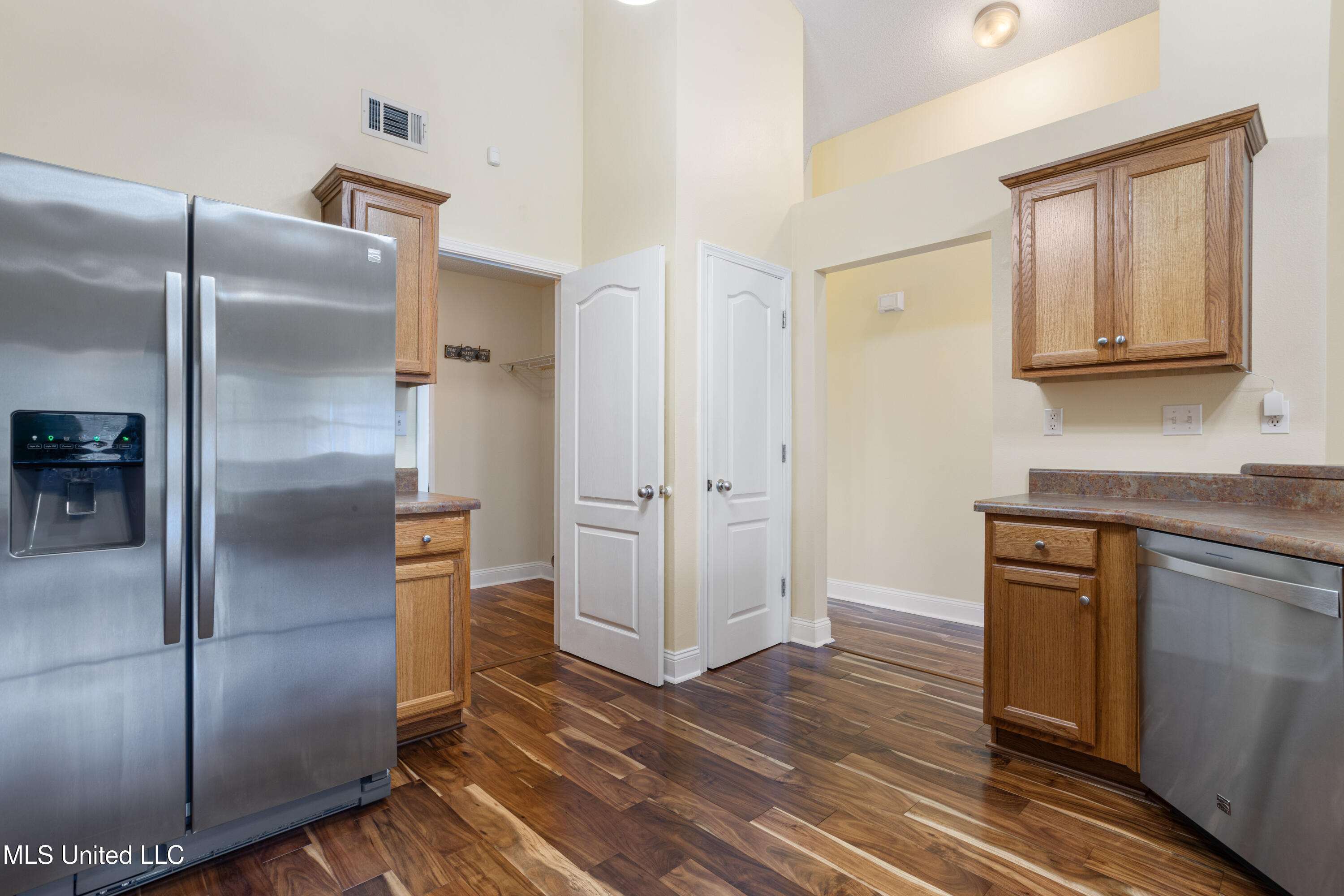 15130 Cedar Springs Drive