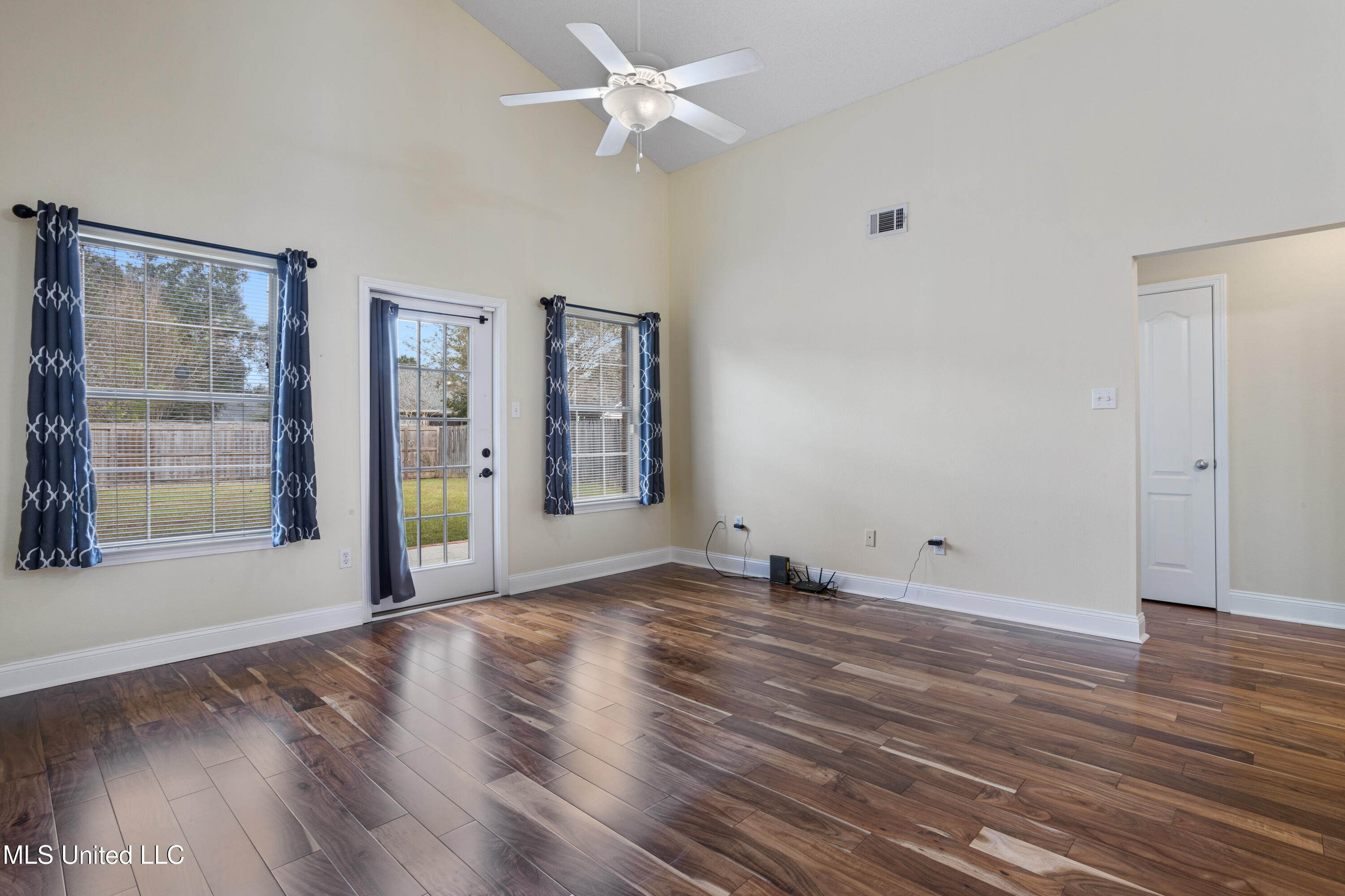 15130 Cedar Springs Drive