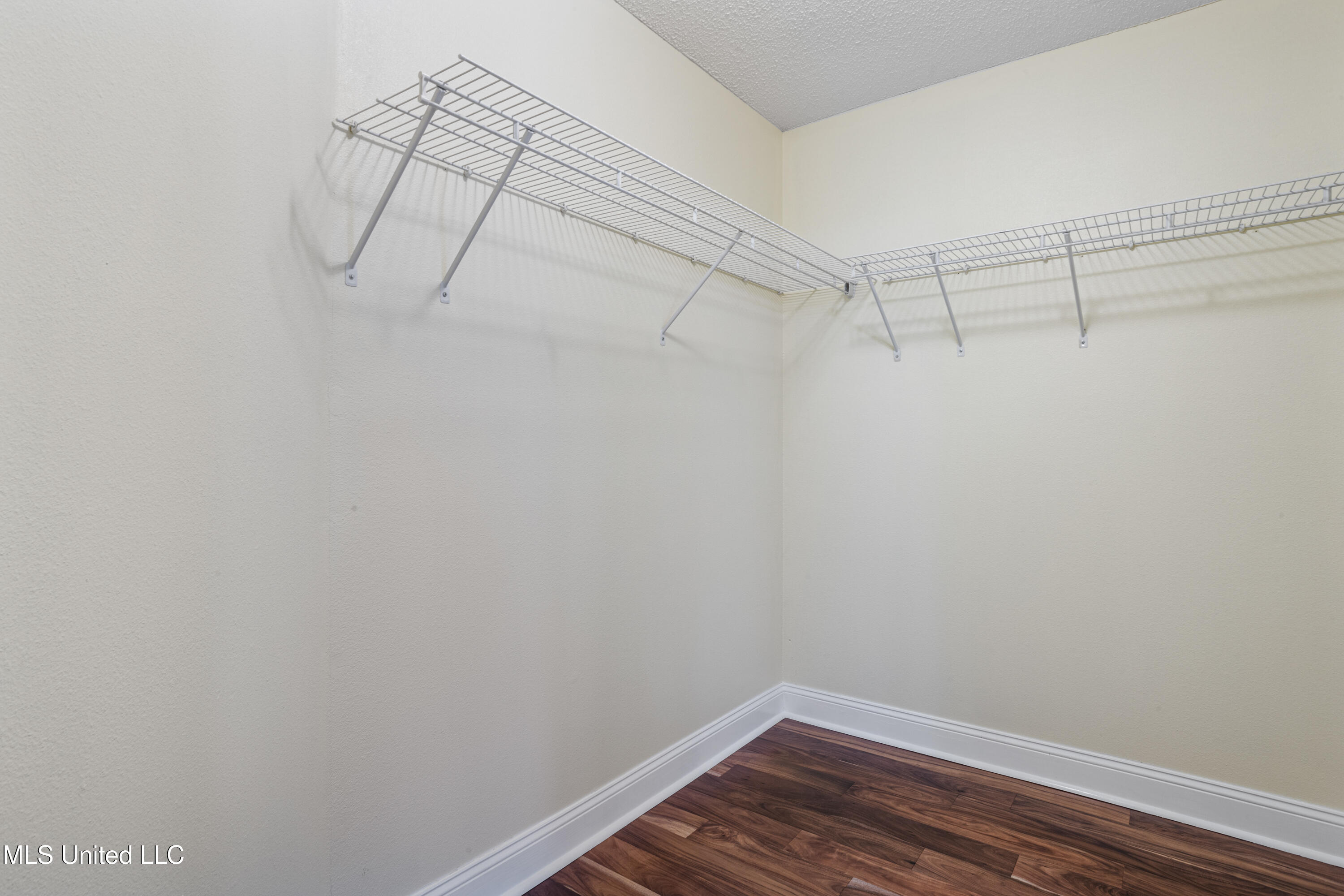 15130 Cedar Springs Drive
