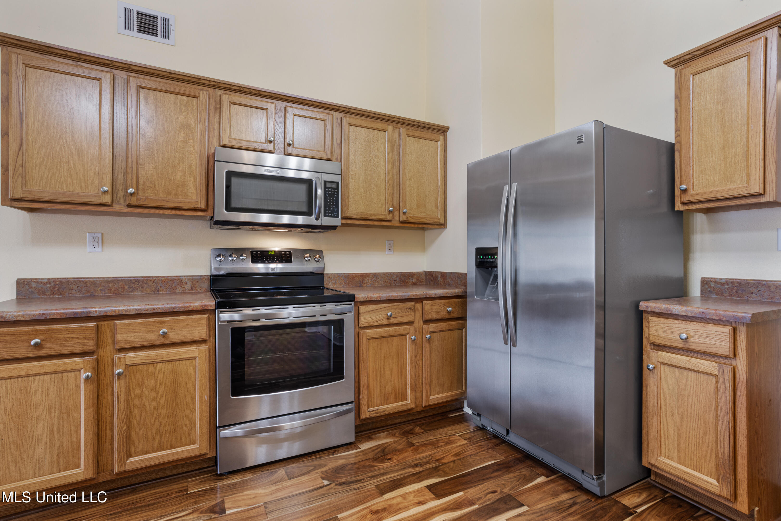 15130 Cedar Springs Drive