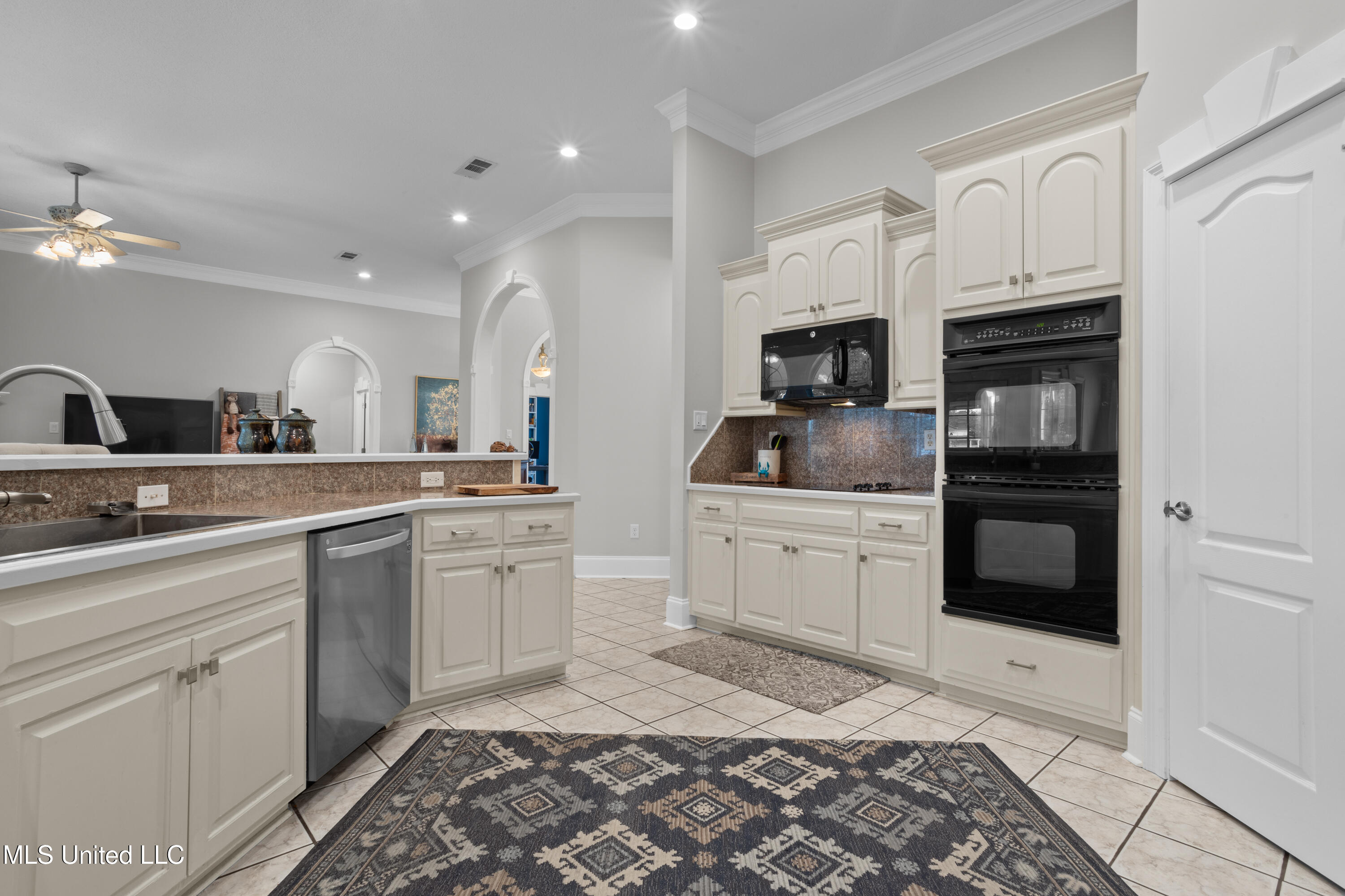 15430 Overlook Drive