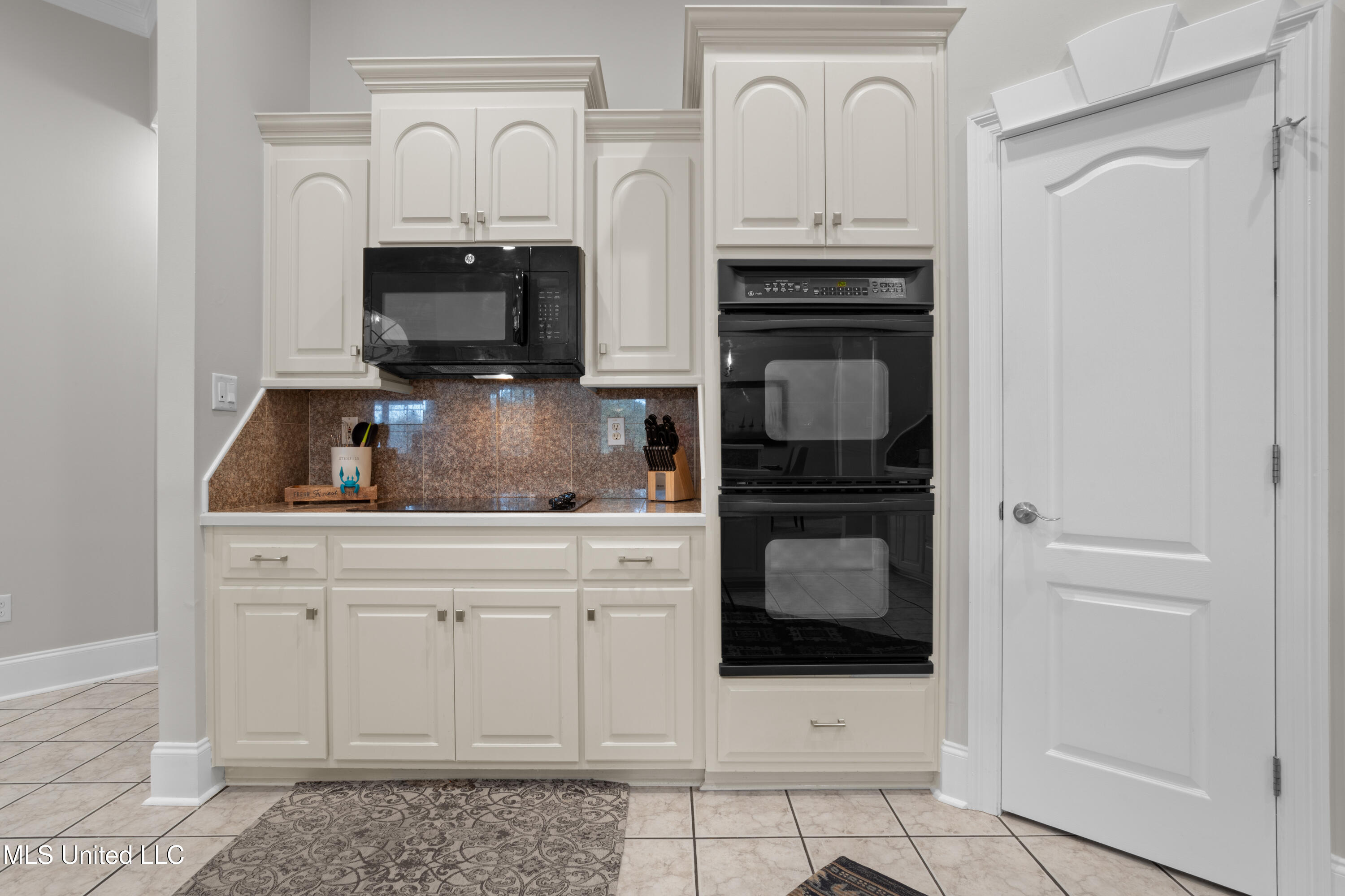 15430 Overlook Drive