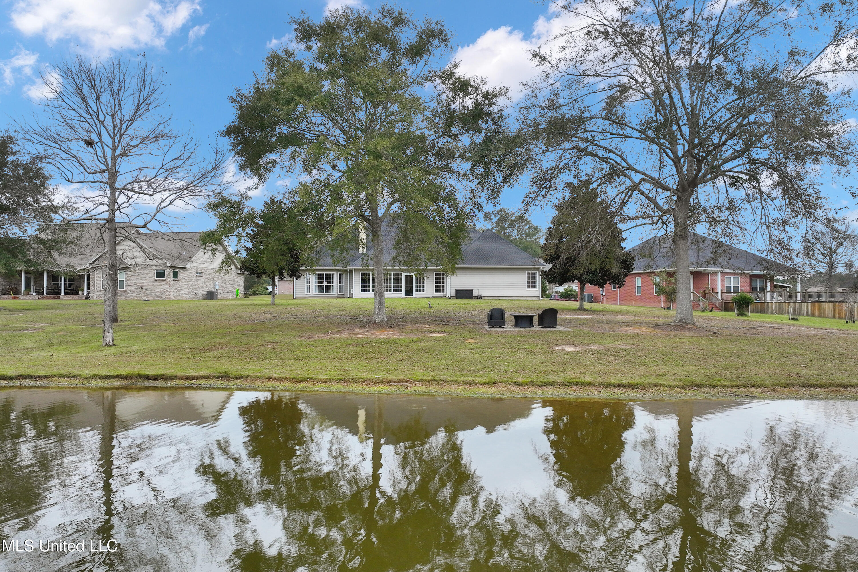 15430 Overlook Drive