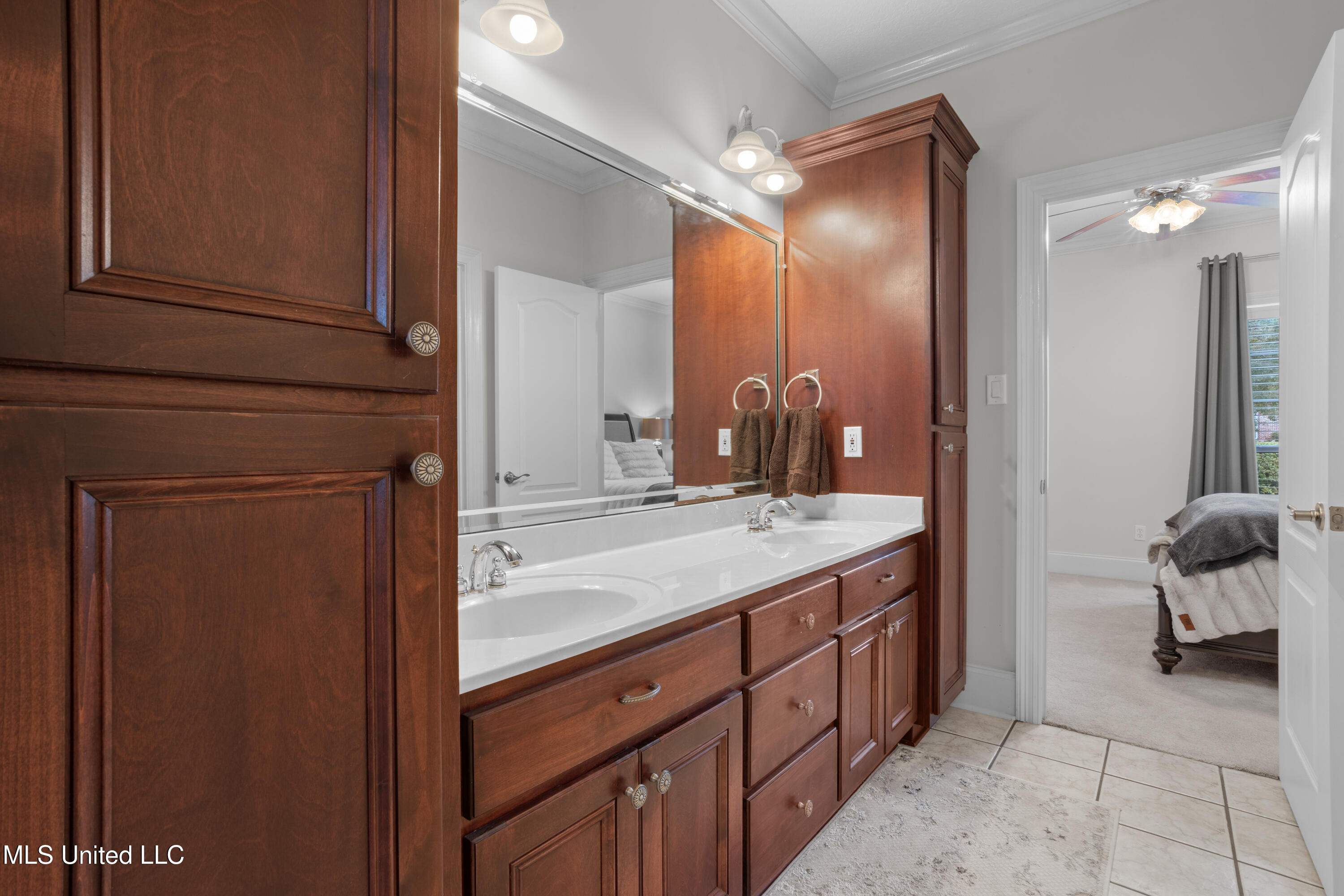 15430 Overlook Drive