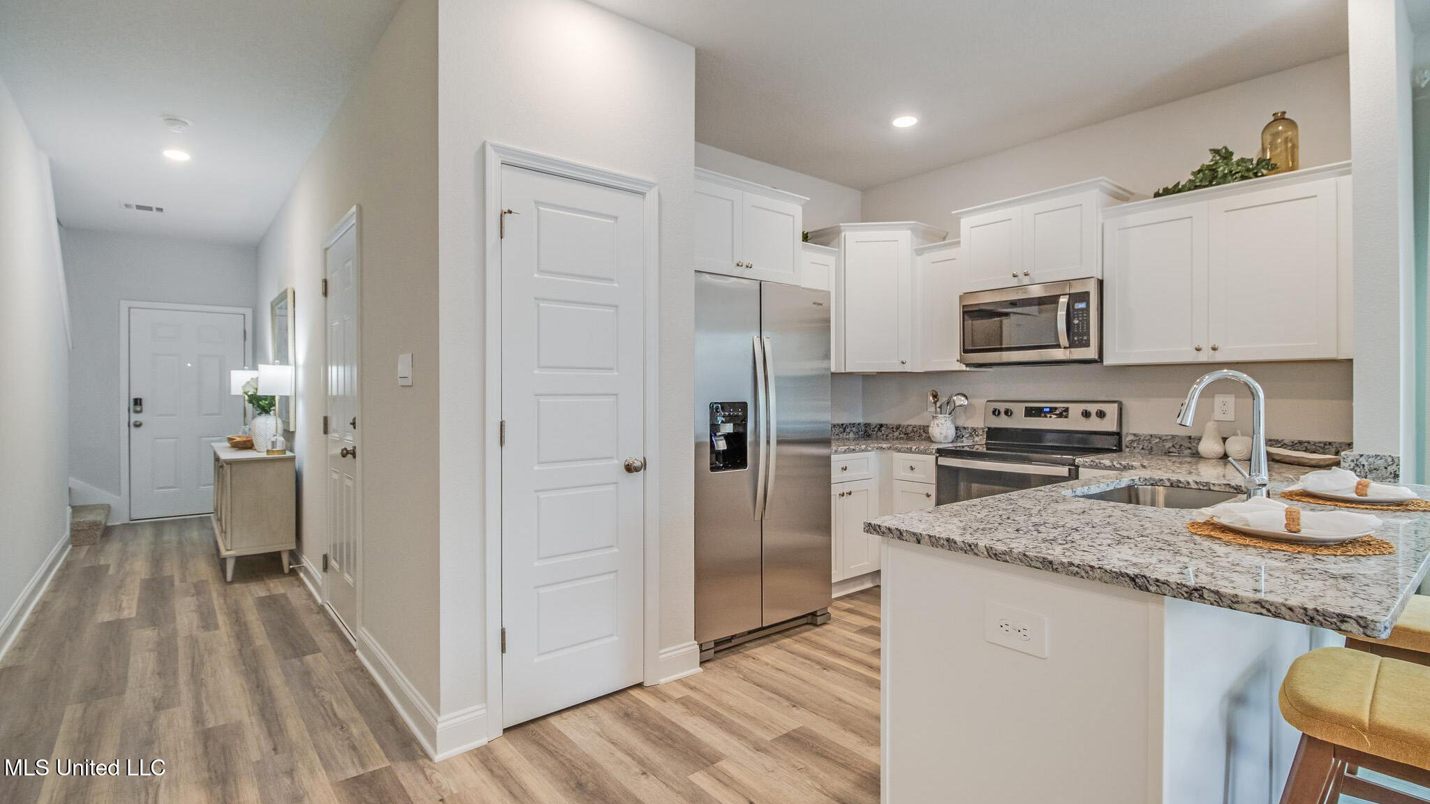 7809 Reagan Court