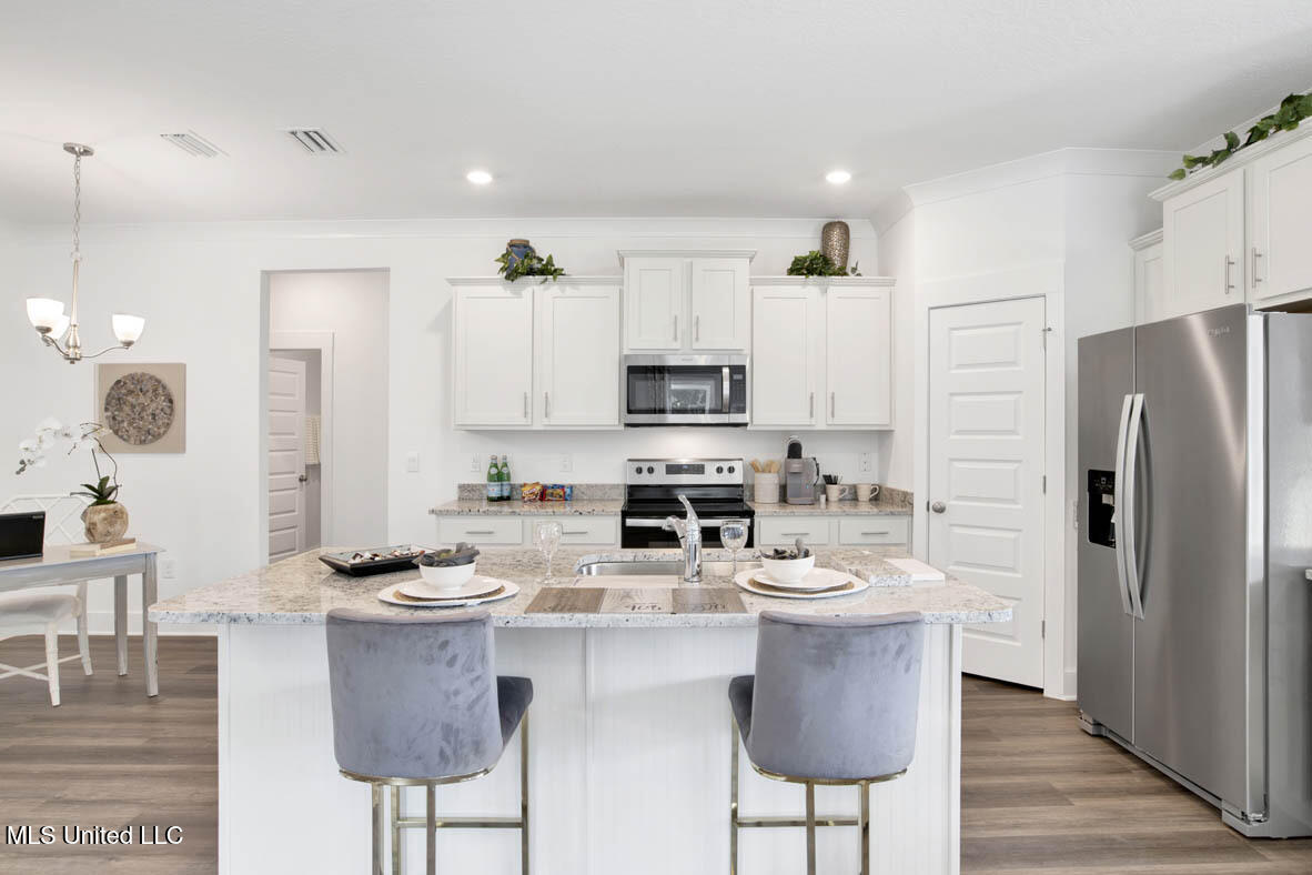 15928 Blue Ridge Drive