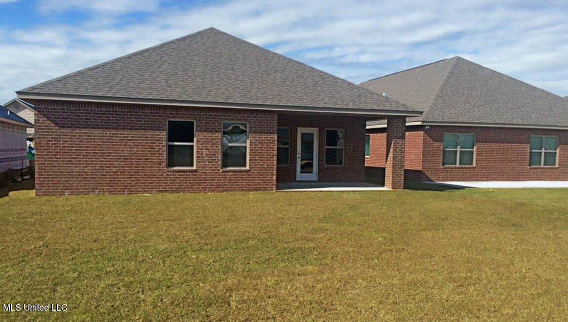 15928 Blue Ridge Drive