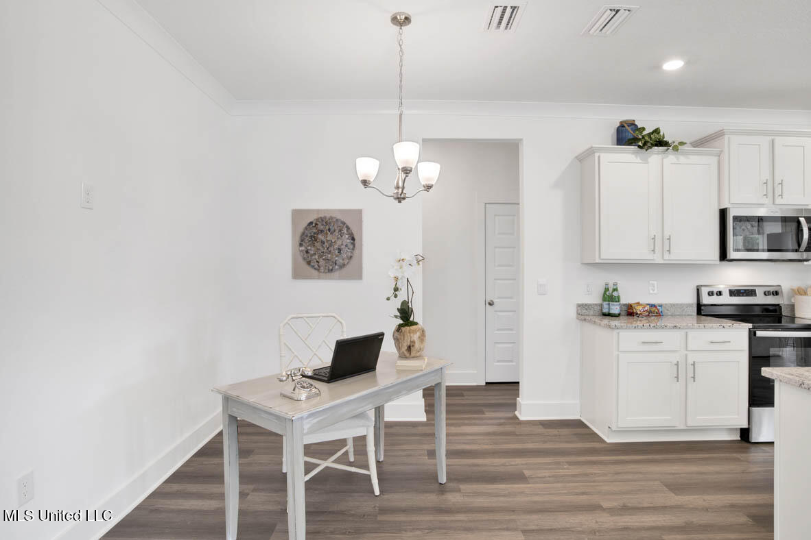 15928 Blue Ridge Drive