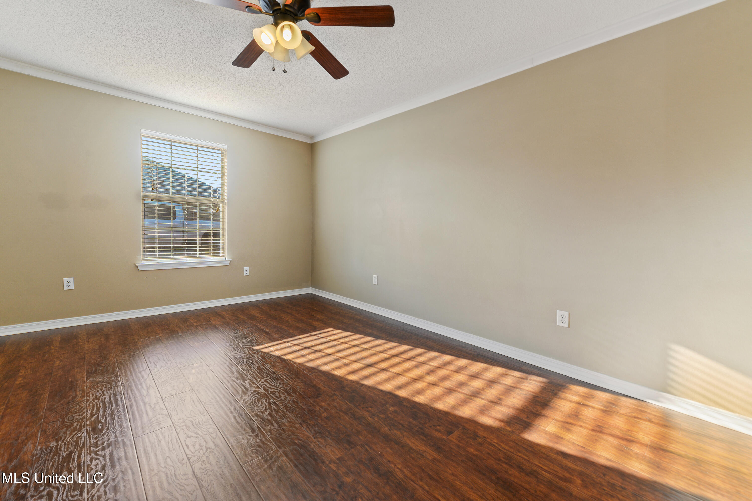 10209 Lake Forest Drive