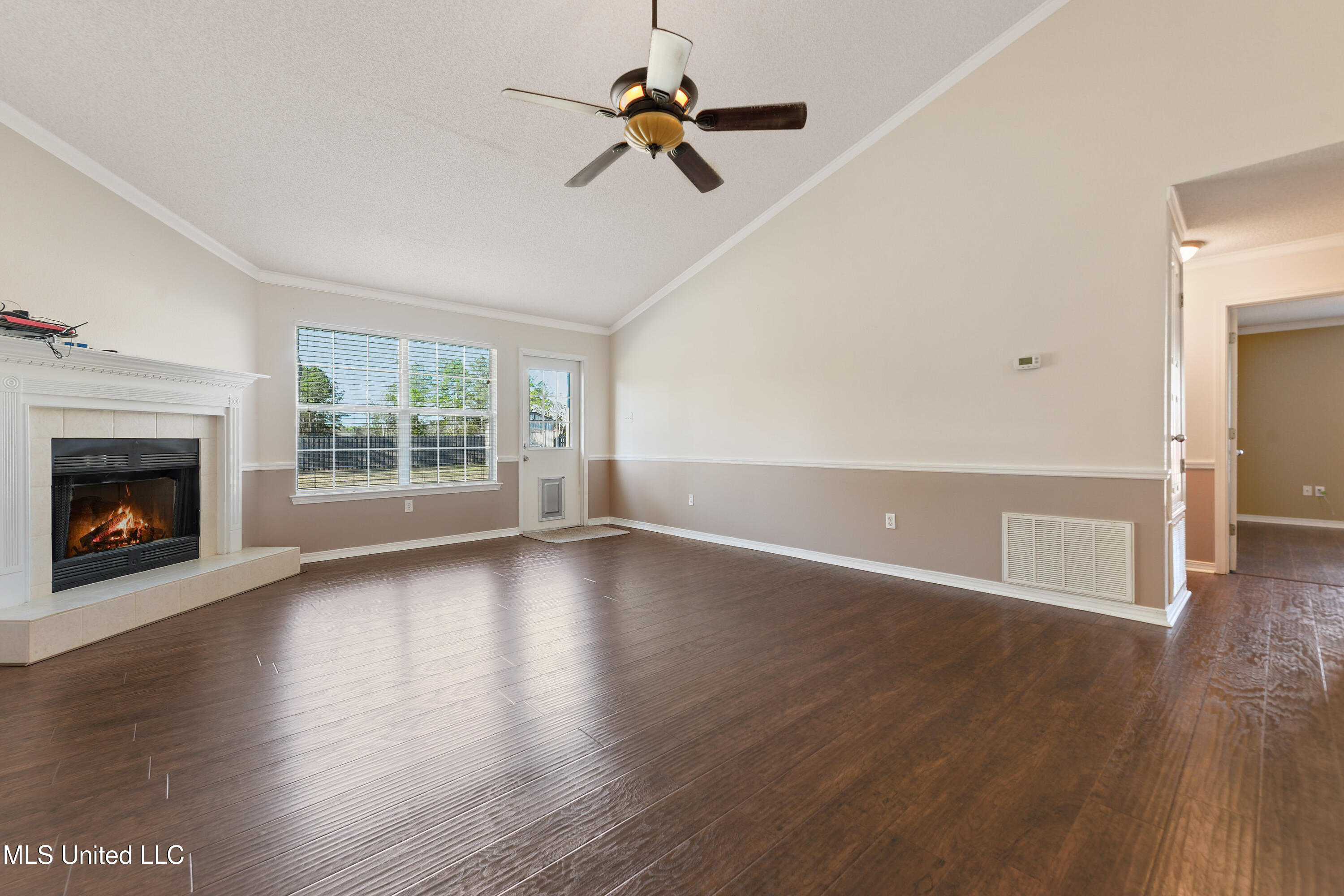 10209 Lake Forest Drive