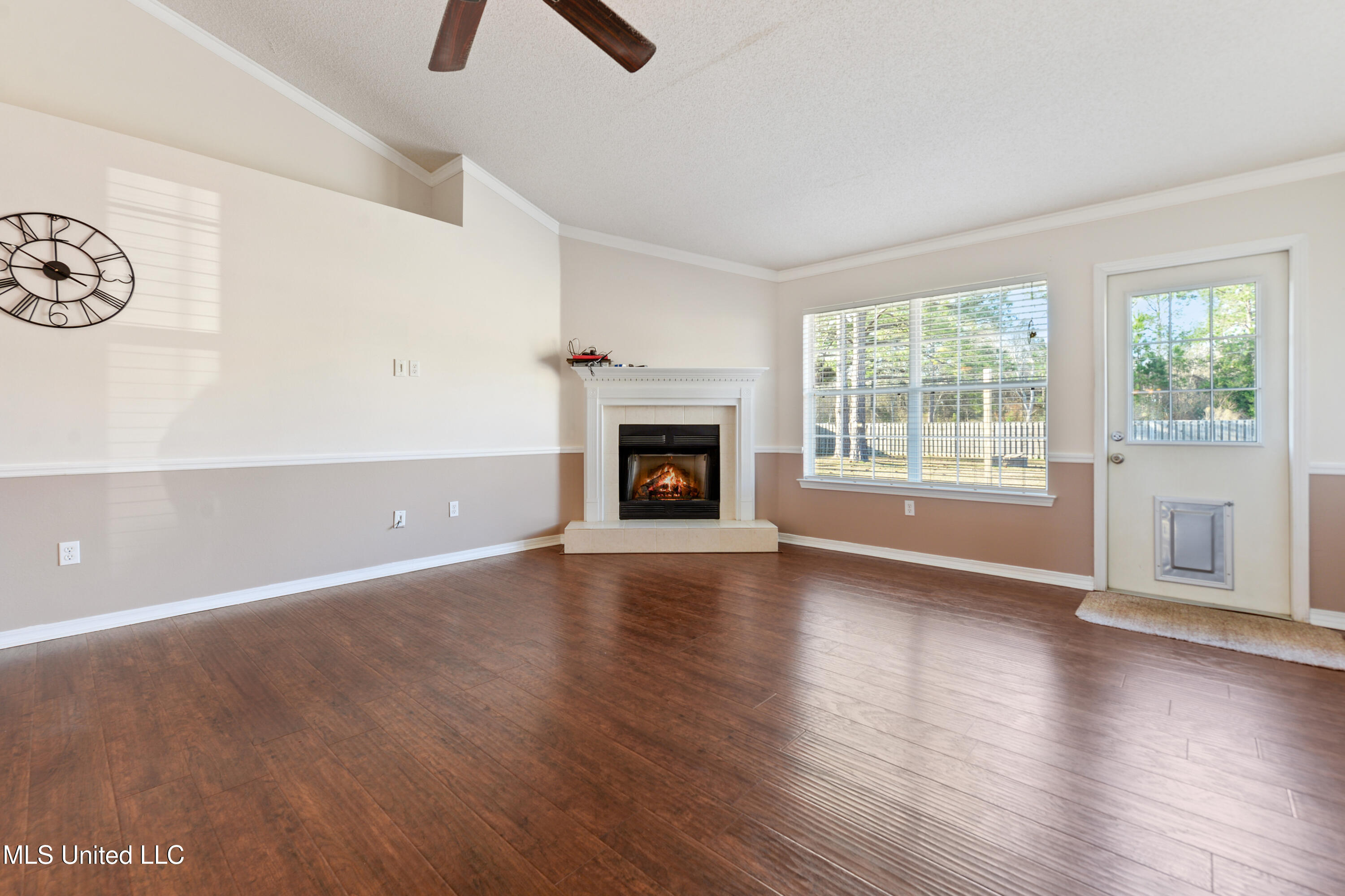 10209 Lake Forest Drive