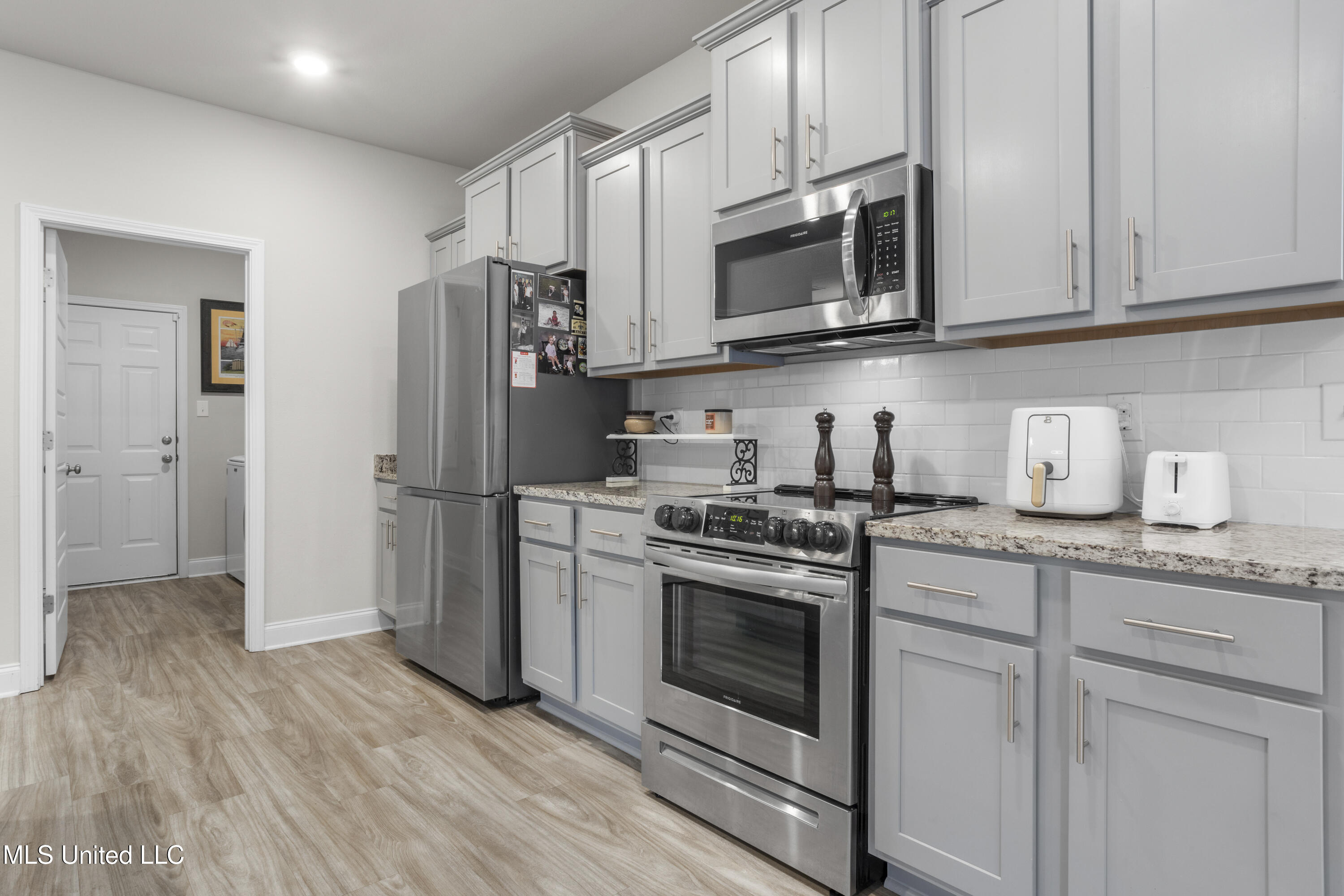 19498 Suwannee Street