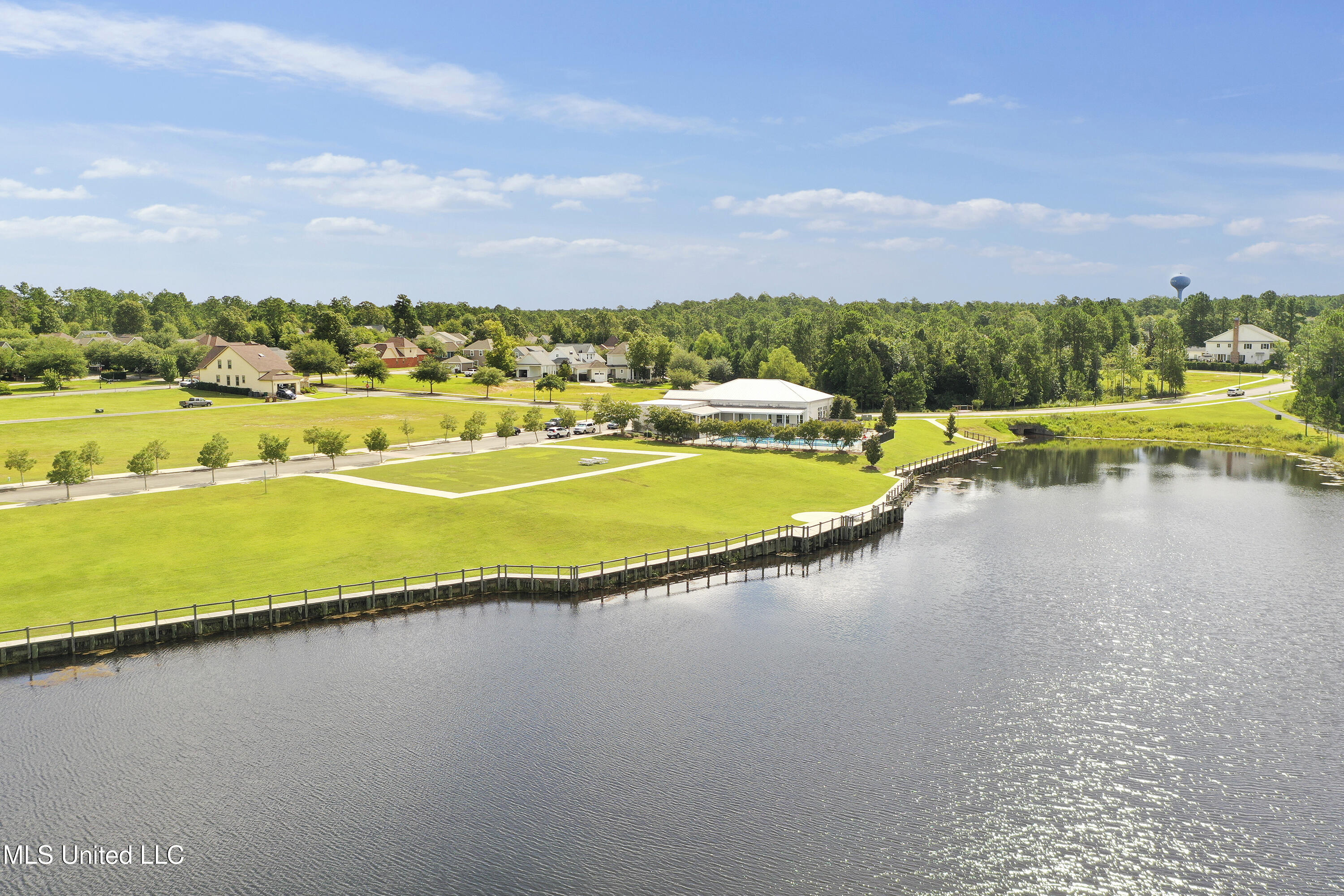 19498 Suwannee Street