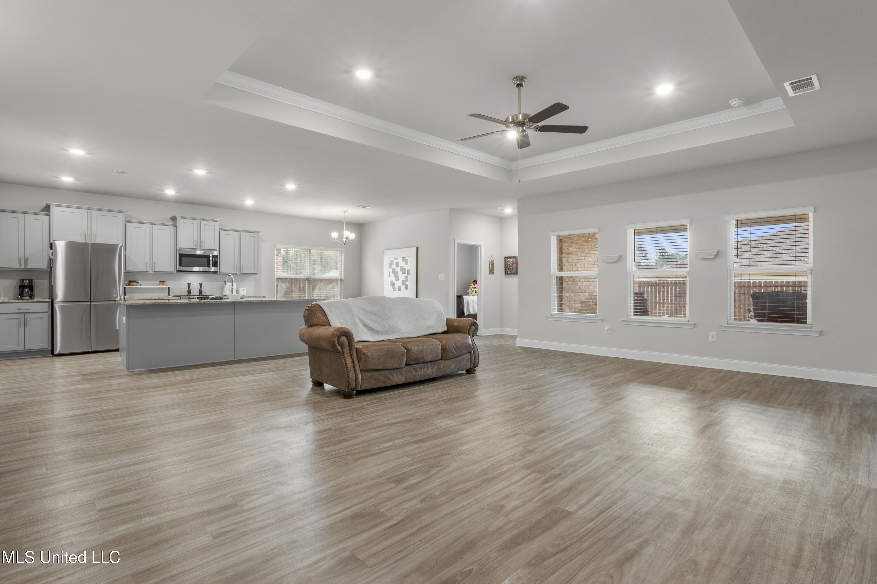 19498 Suwannee Street