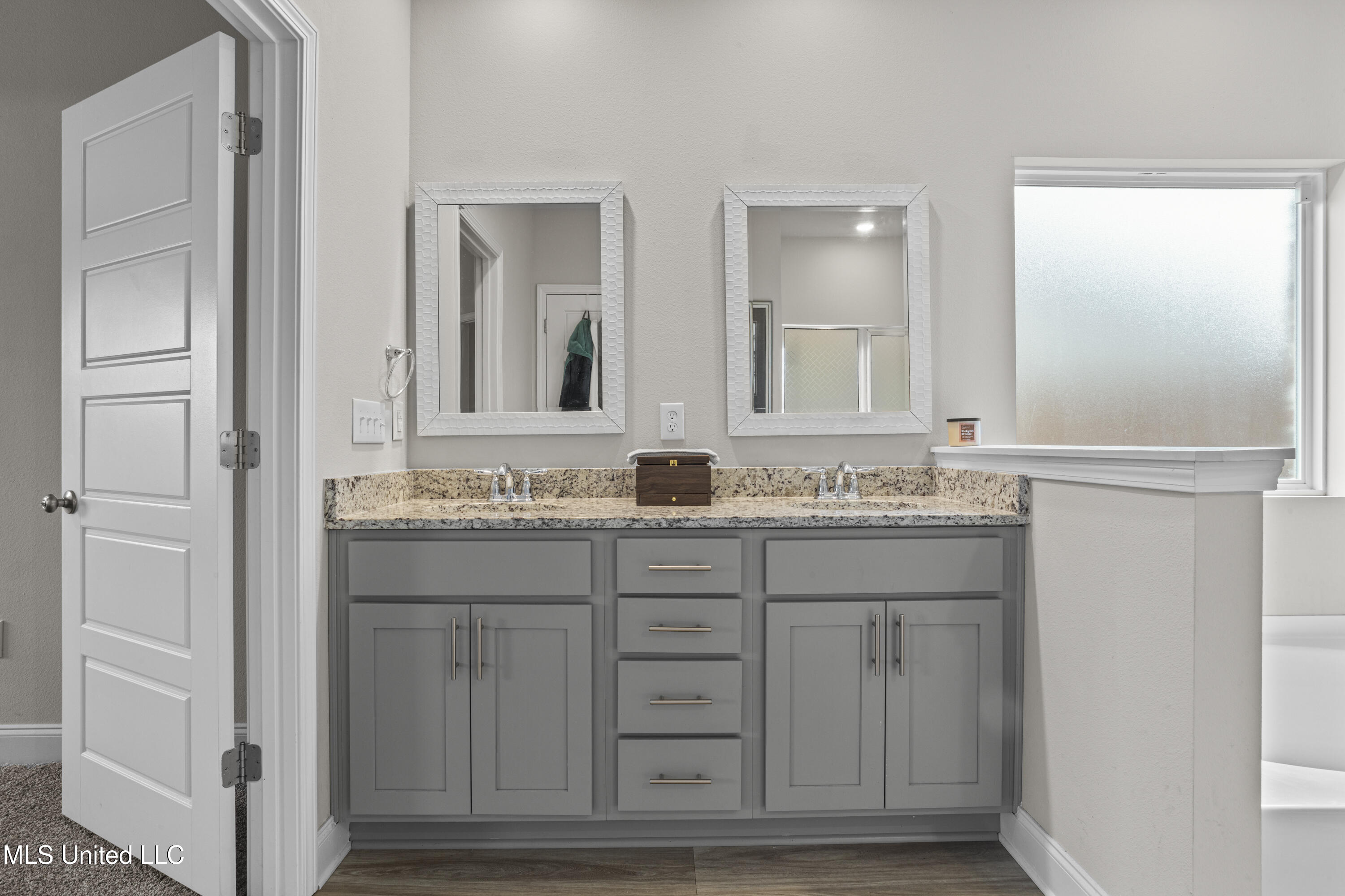 19498 Suwannee Street