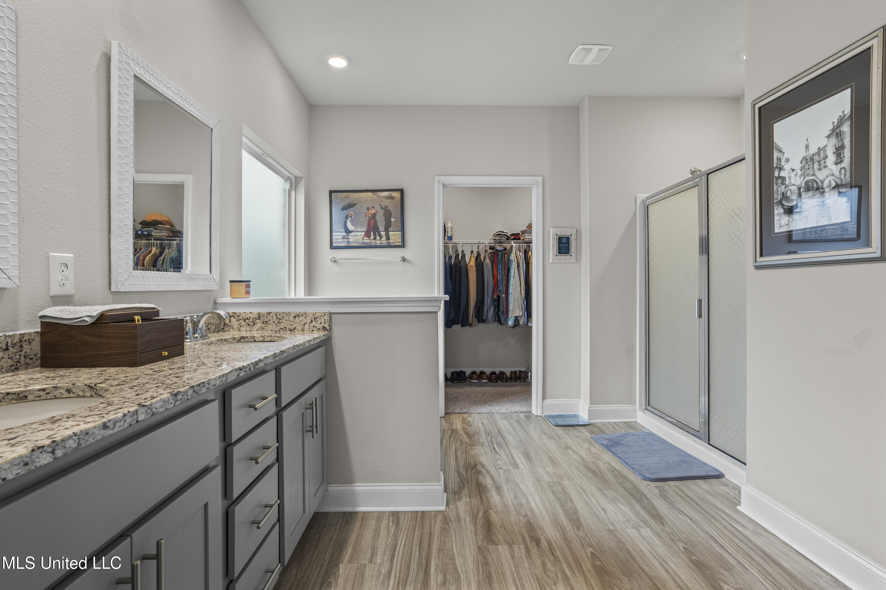 19498 Suwannee Street