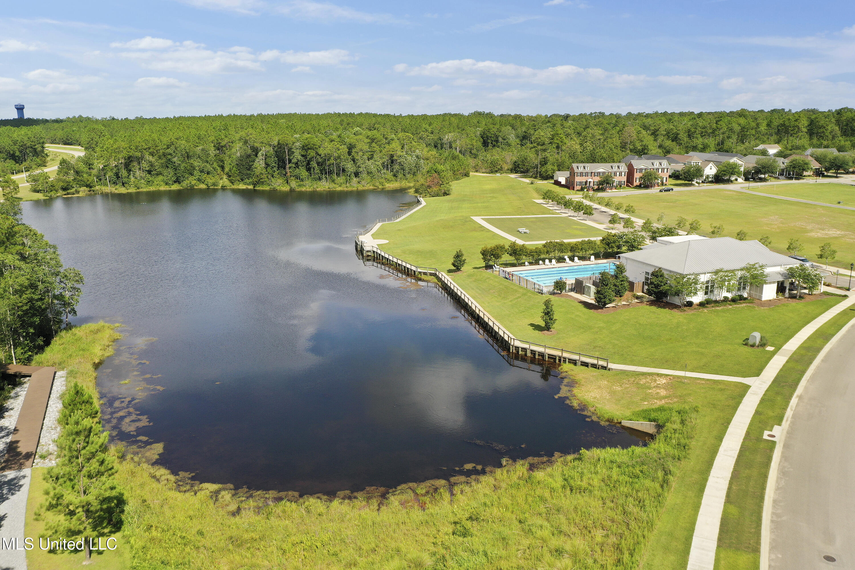 19498 Suwannee Street