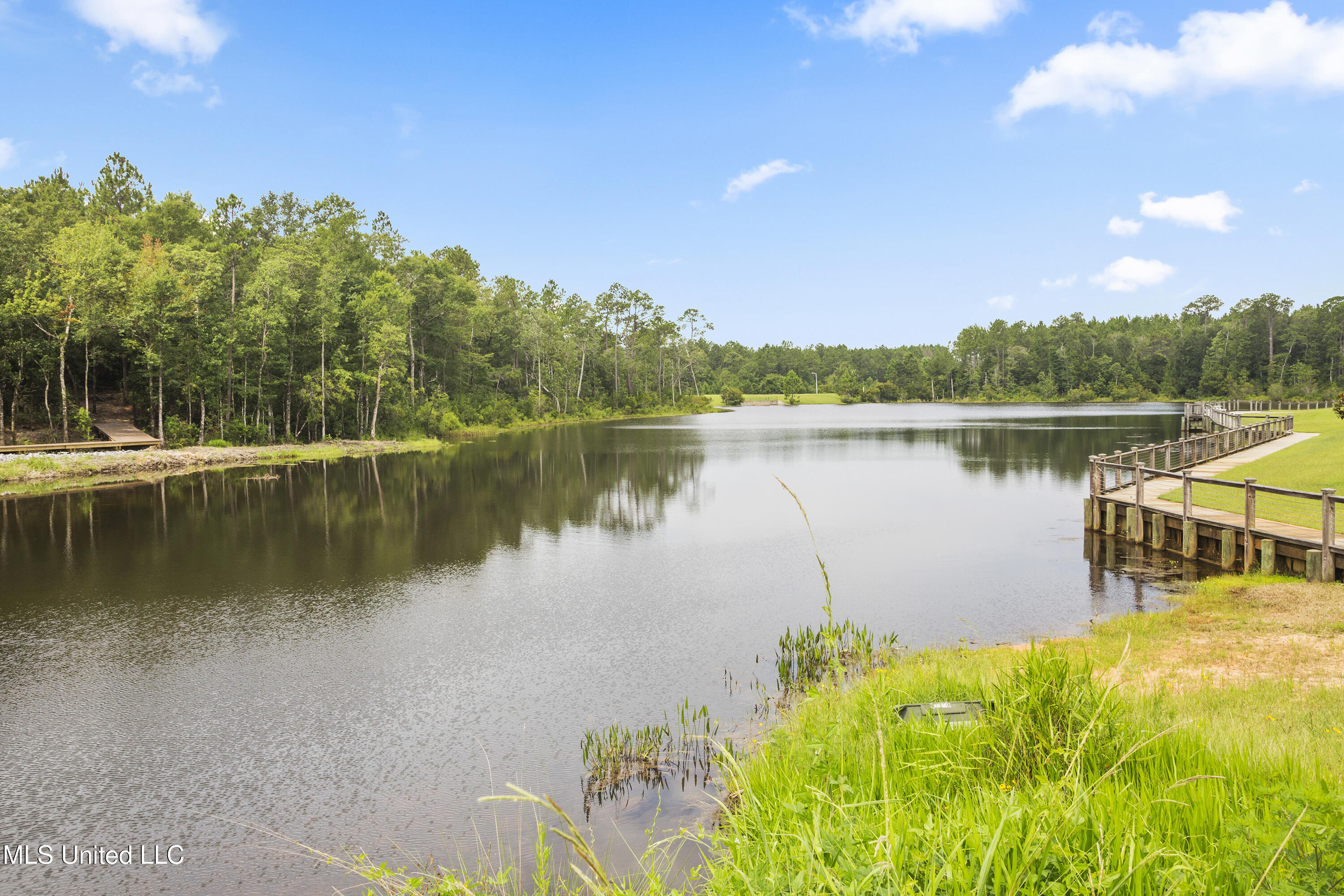 19498 Suwannee Street