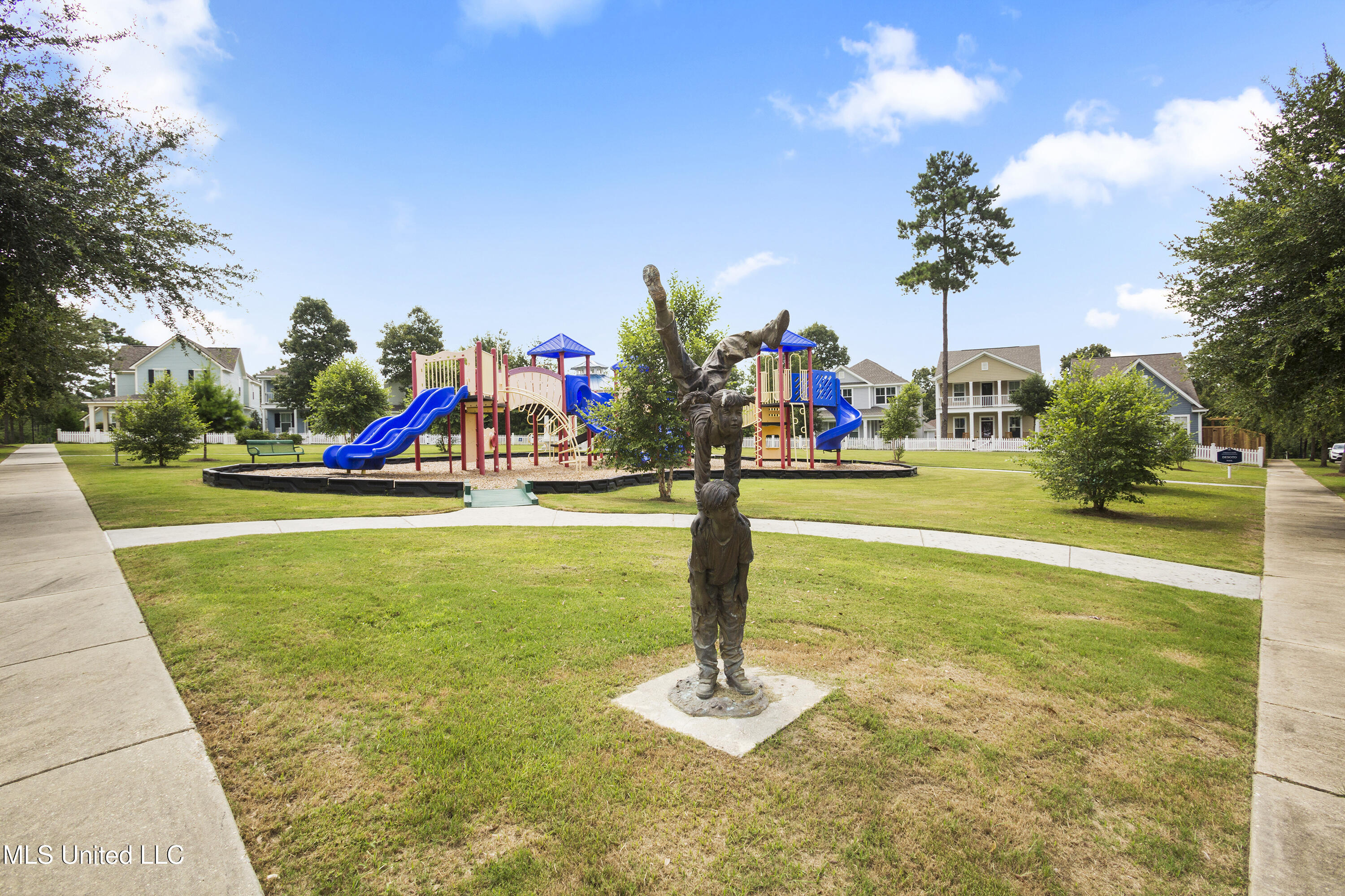 19498 Suwannee Street