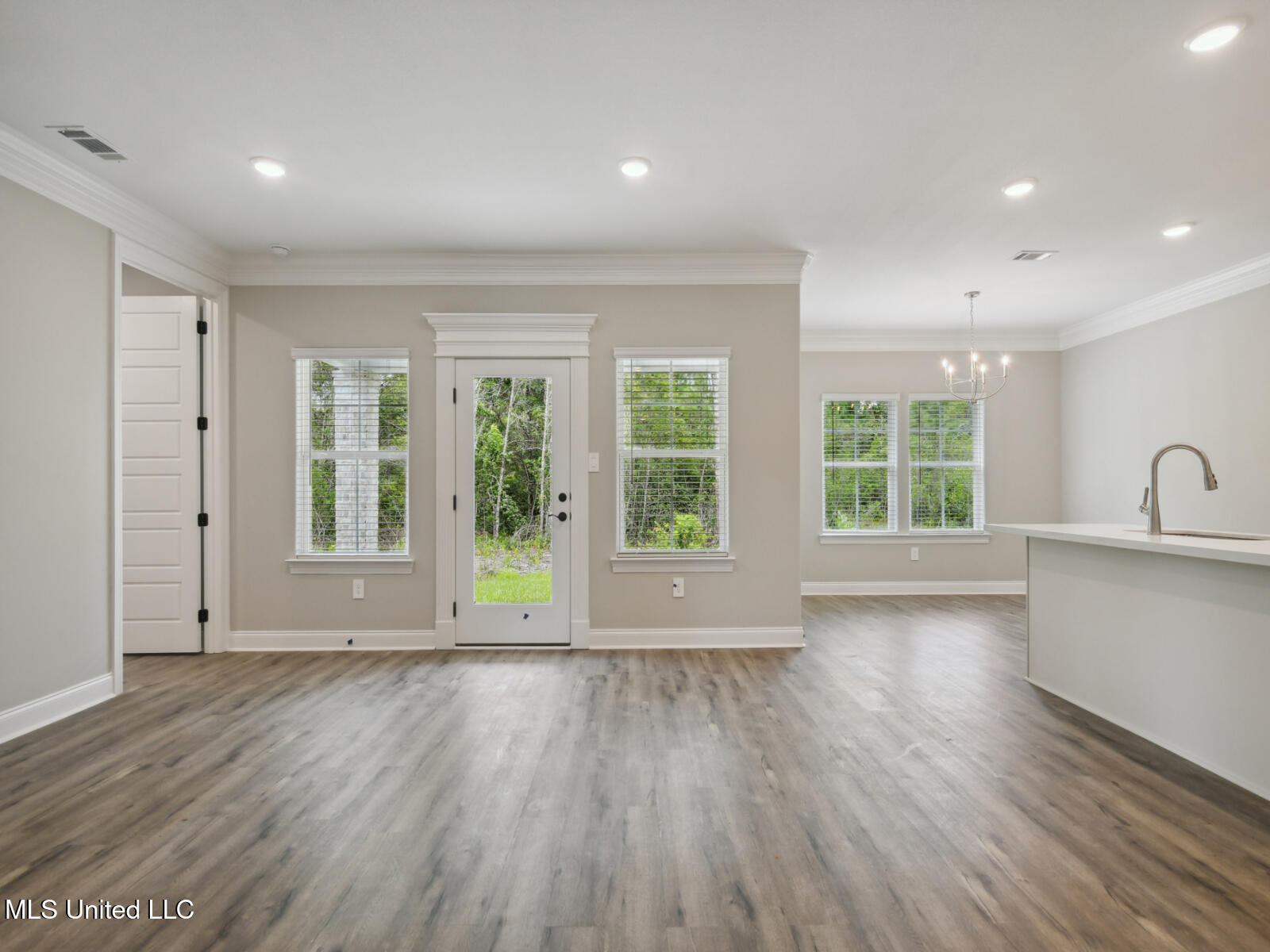 7984 Deerberry Court