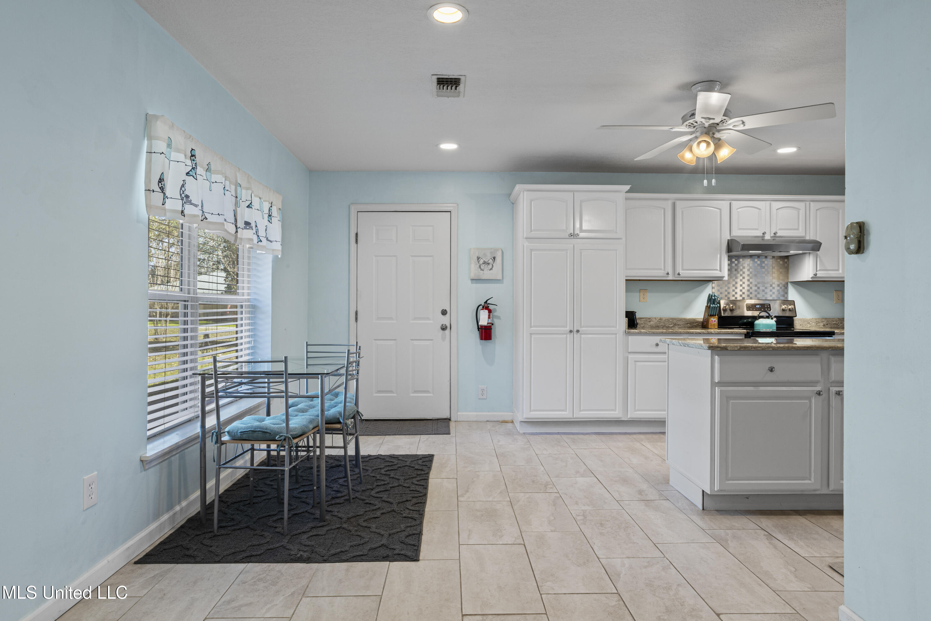 108 S Seashore Avenue