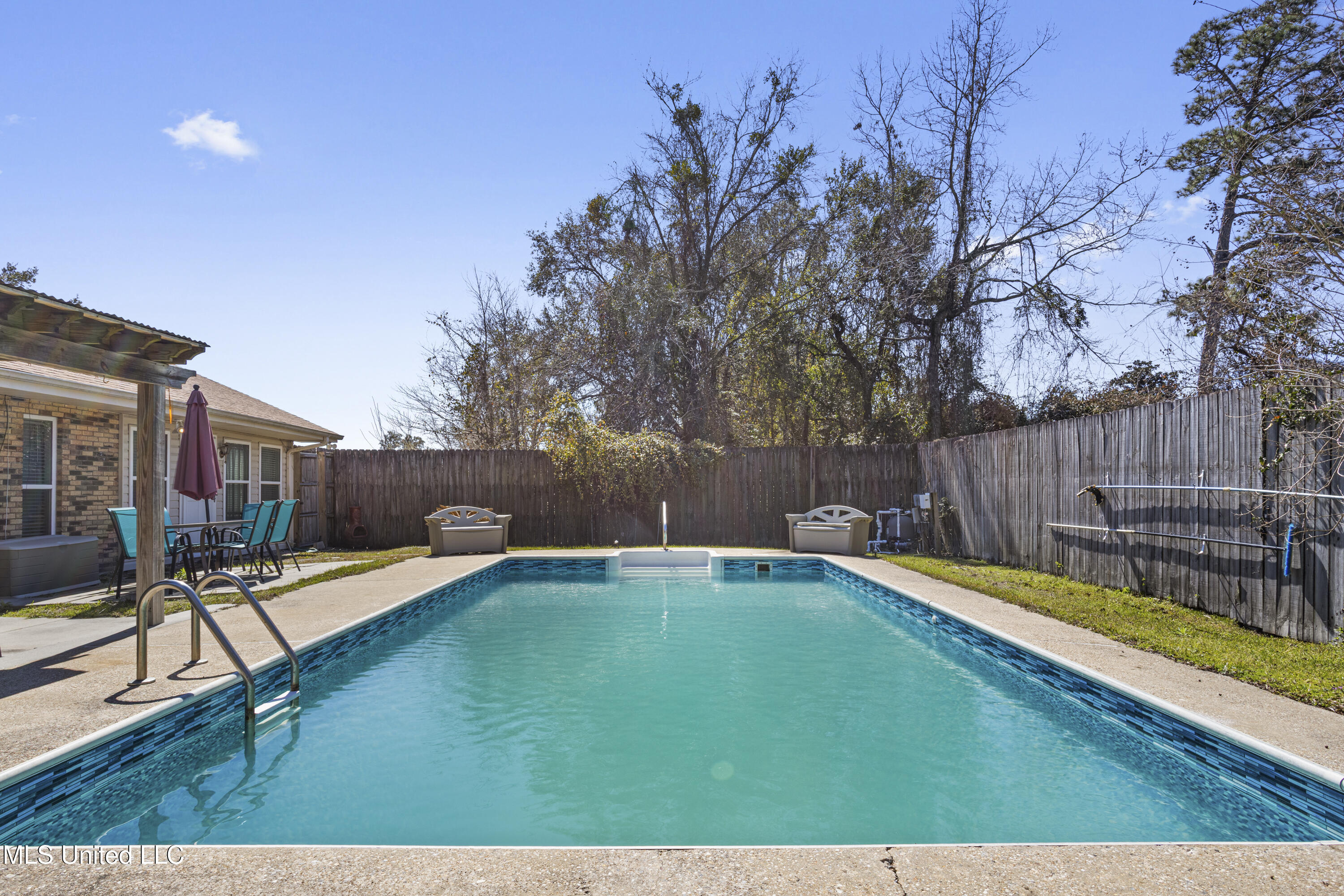 108 S Seashore Avenue