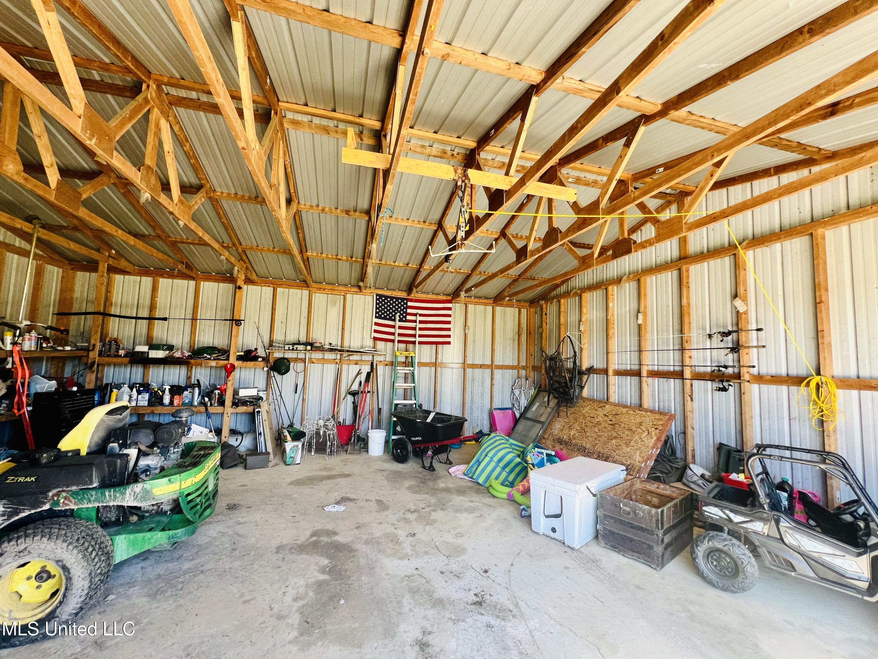 4400 Sammie Hearndon Road