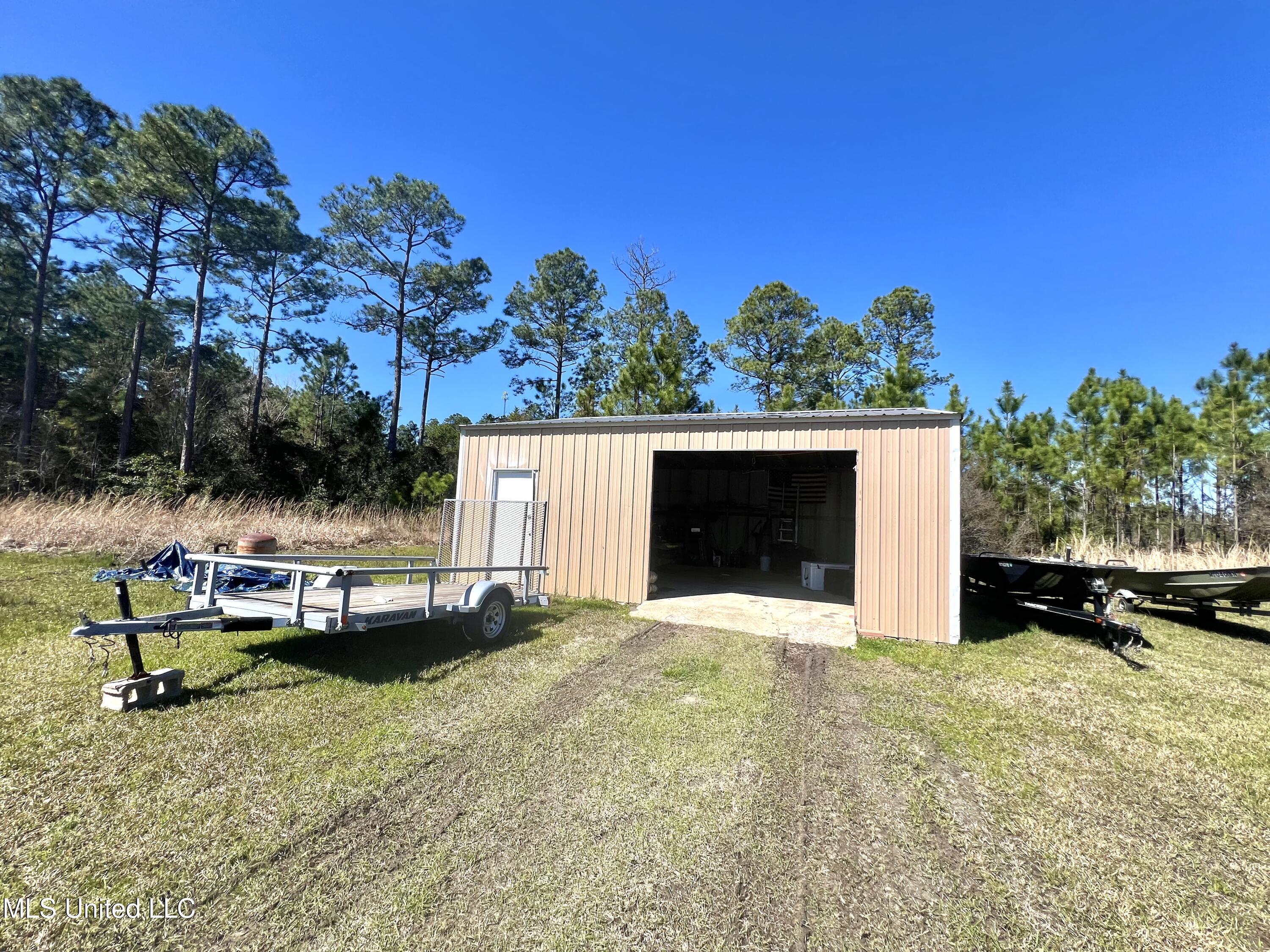 4400 Sammie Hearndon Road