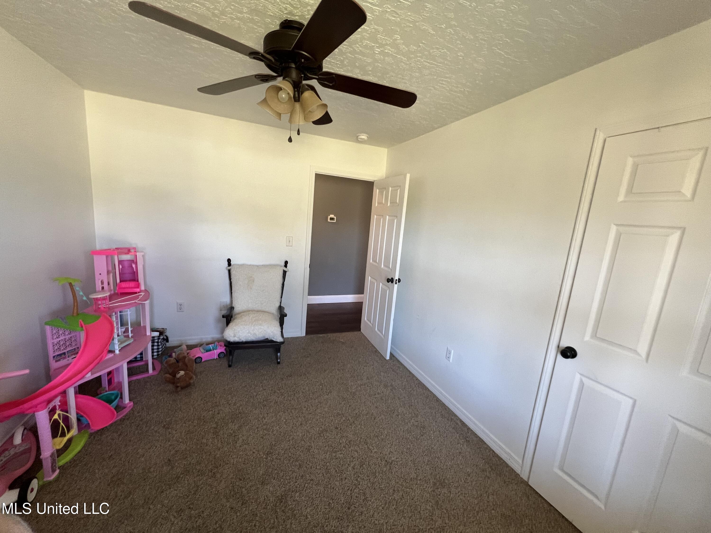 4400 Sammie Hearndon Road