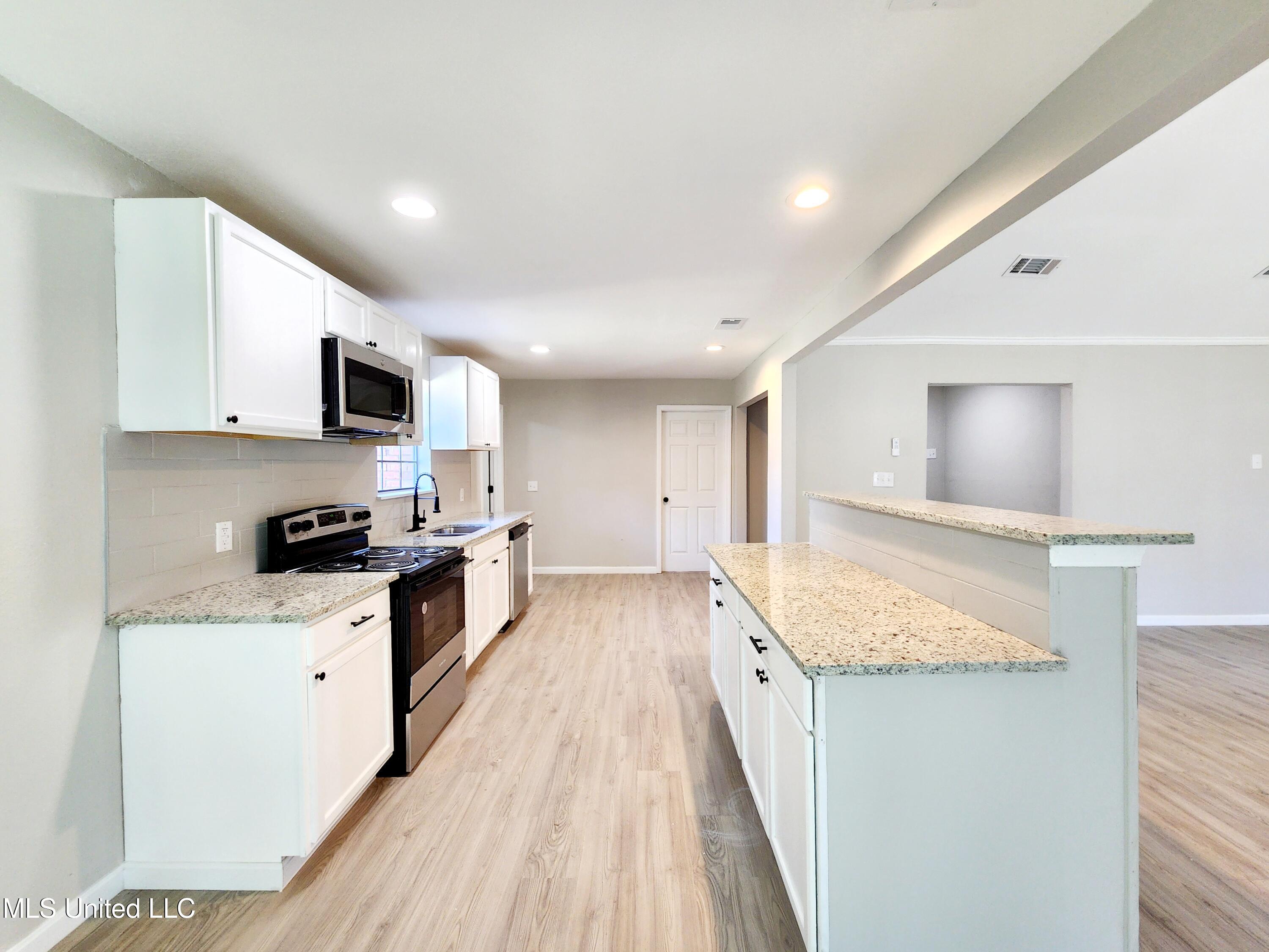 16301 Waycross Drive